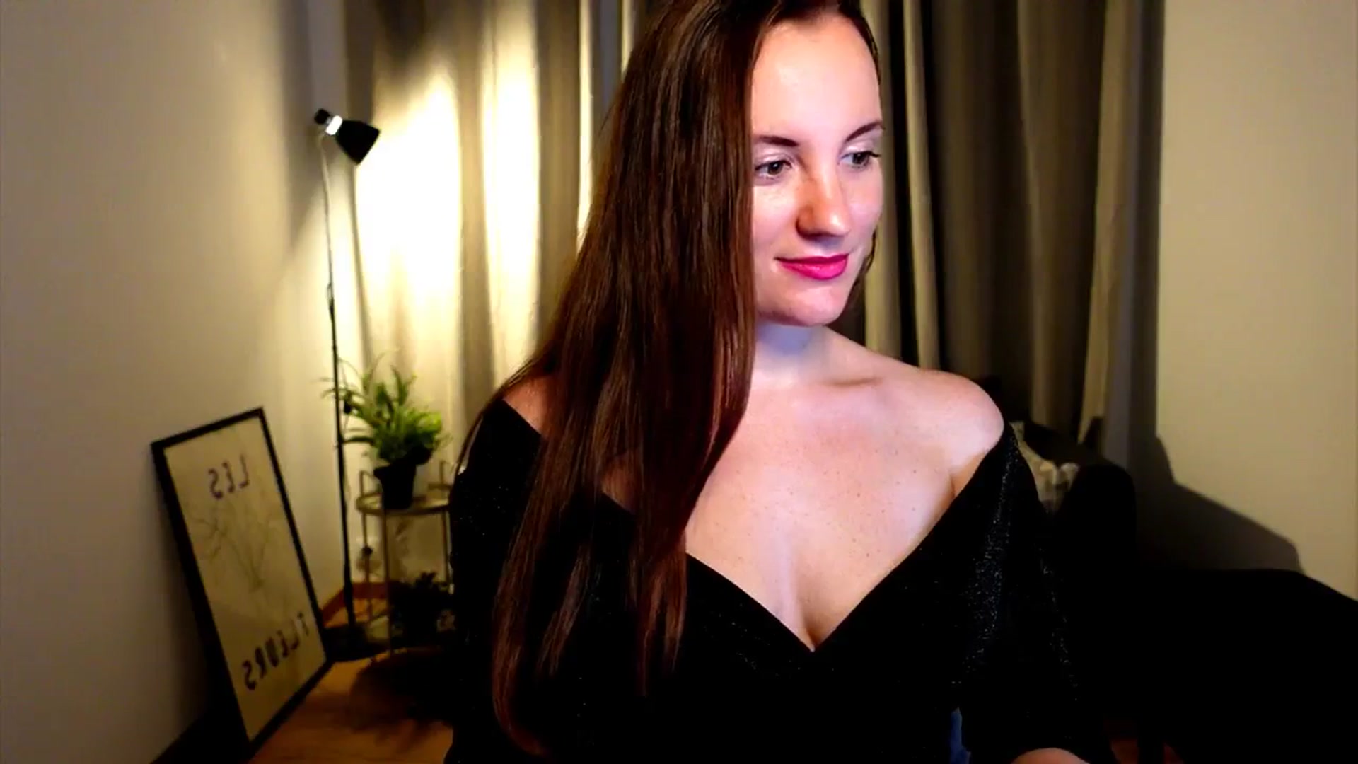 Gallery image thumbnail from Wonderr_Woman's myfreecams stream on, 10/13/2024, 15:19 image 20 of 20