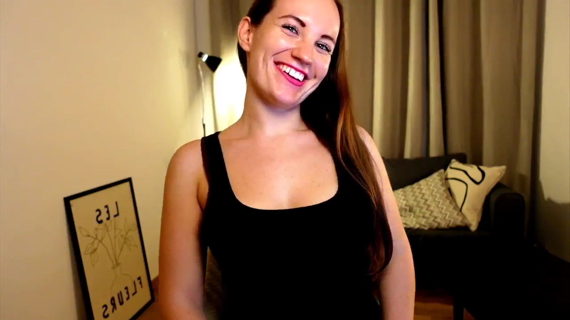 Gallery image thumbnail from Wonderr_Woman's myfreecams stream on, 10/20/2024, 21:46 image 10 of 20