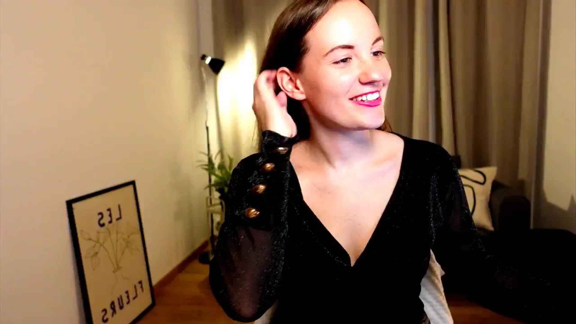 Gallery image thumbnail from Wonderr_Woman's myfreecams stream on, 10/24/2024, 17:07 image 19 of 20