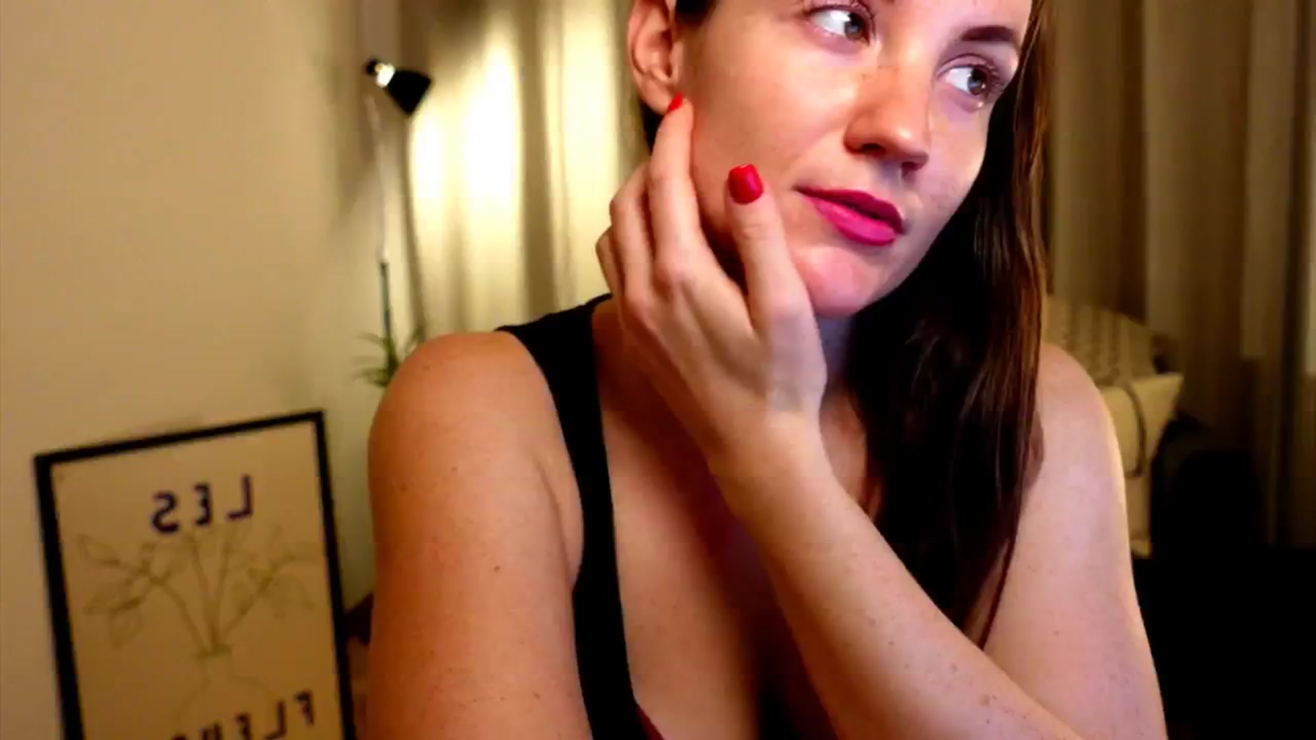 Gallery image thumbnail from Wonderr_Woman's myfreecams stream on, 10/26/2024, 09:00 image 12 of 20