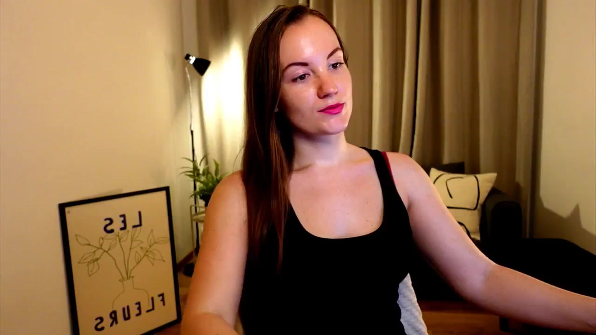 Gallery image thumbnail from Wonderr_Woman's myfreecams stream on, 10/26/2024, 09:00 image 2 of 20
