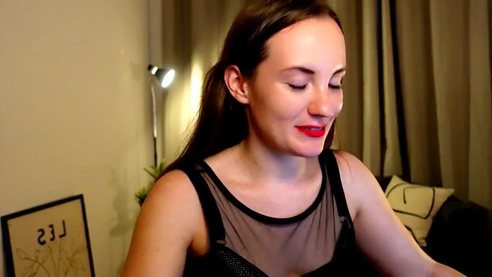 Gallery image thumbnail from Wonderr_Woman's myfreecams stream on, 10/27/2024, 22:44 image 3 of 20