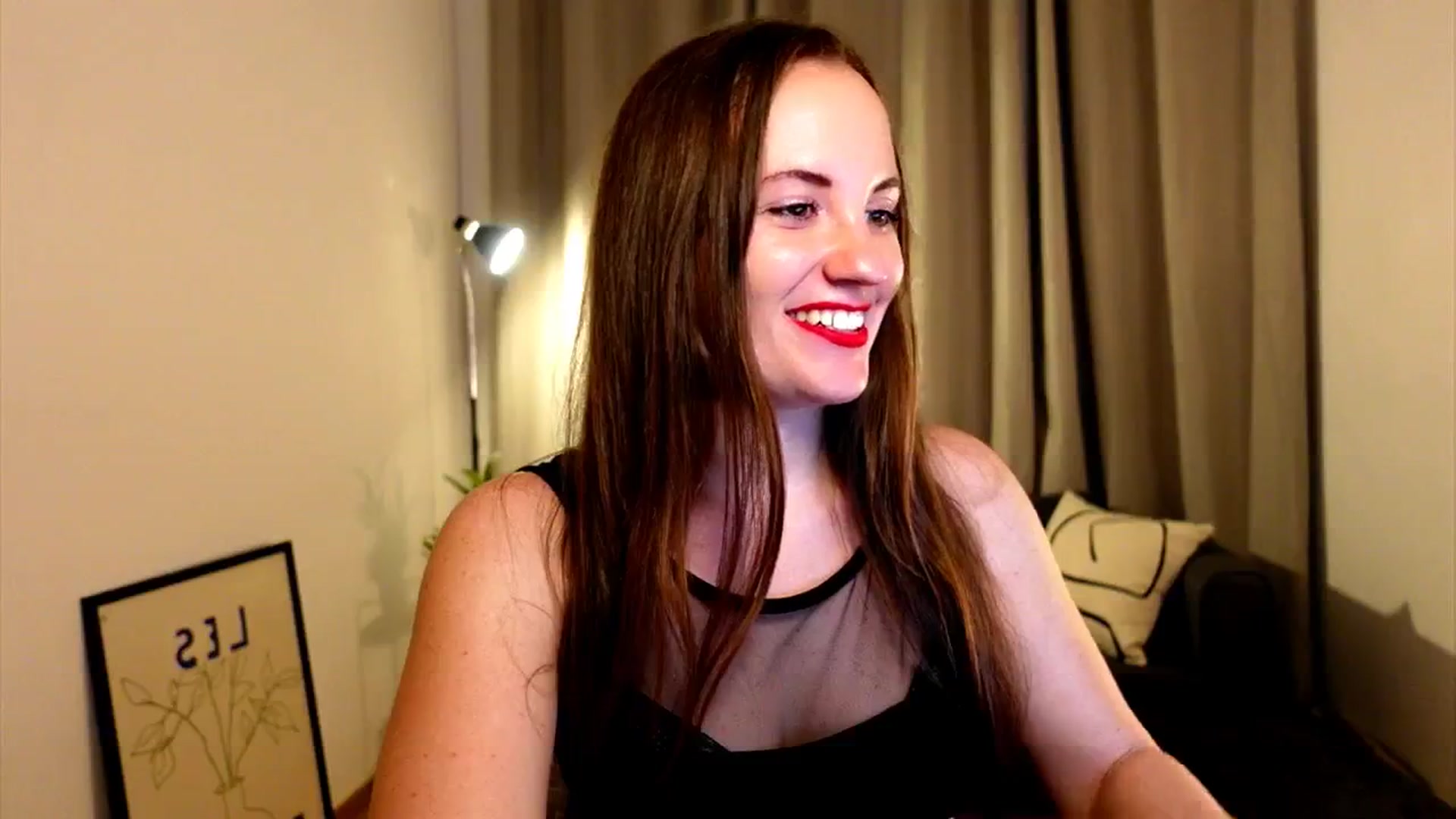 Gallery image thumbnail from Wonderr_Woman's myfreecams stream on, 10/27/2024, 22:44 image 4 of 20