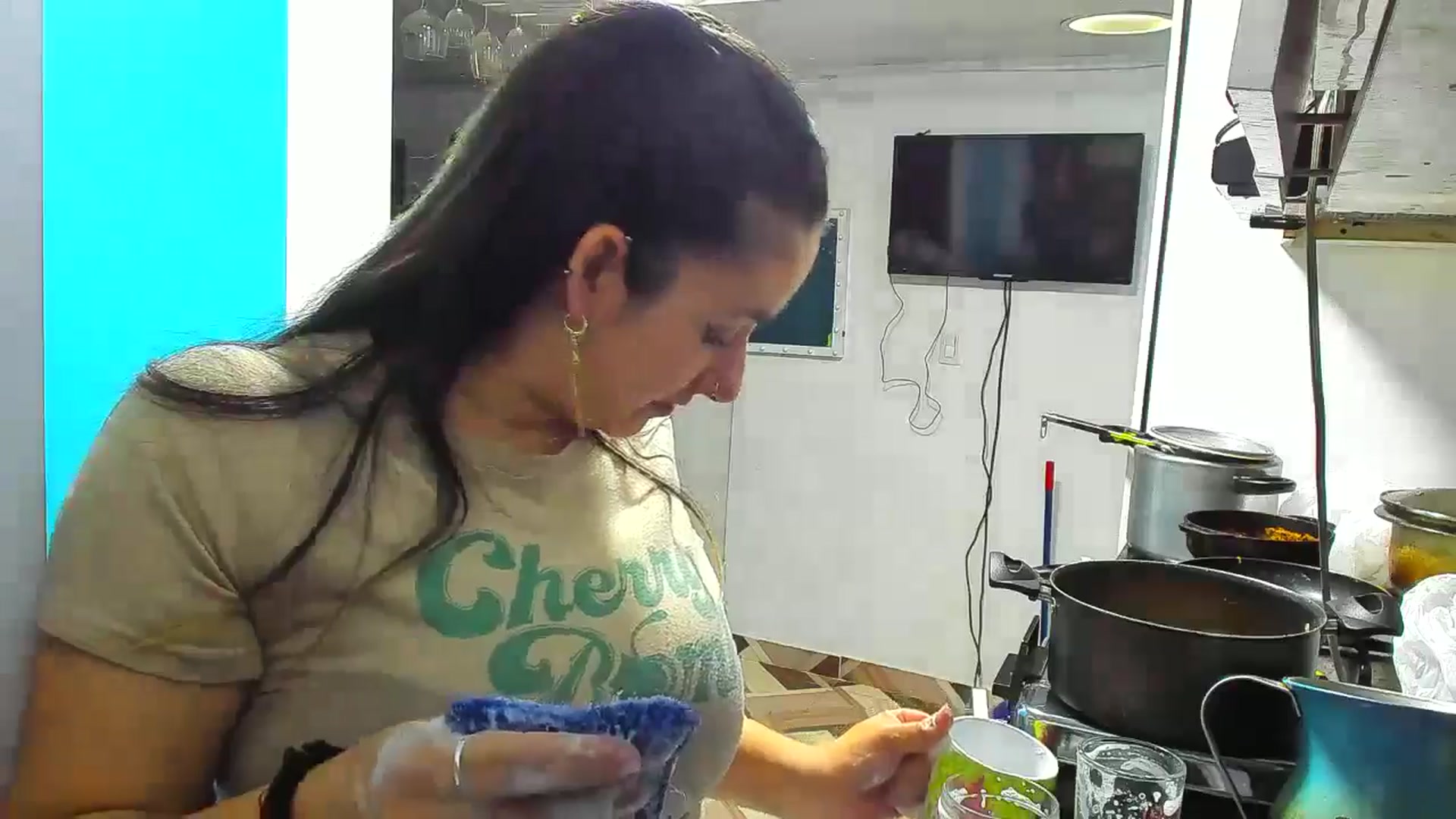 Gallery image thumbnail from Wondertitsxxx's myfreecams stream on, 12/31/2025, 07:41 image 17 of 20