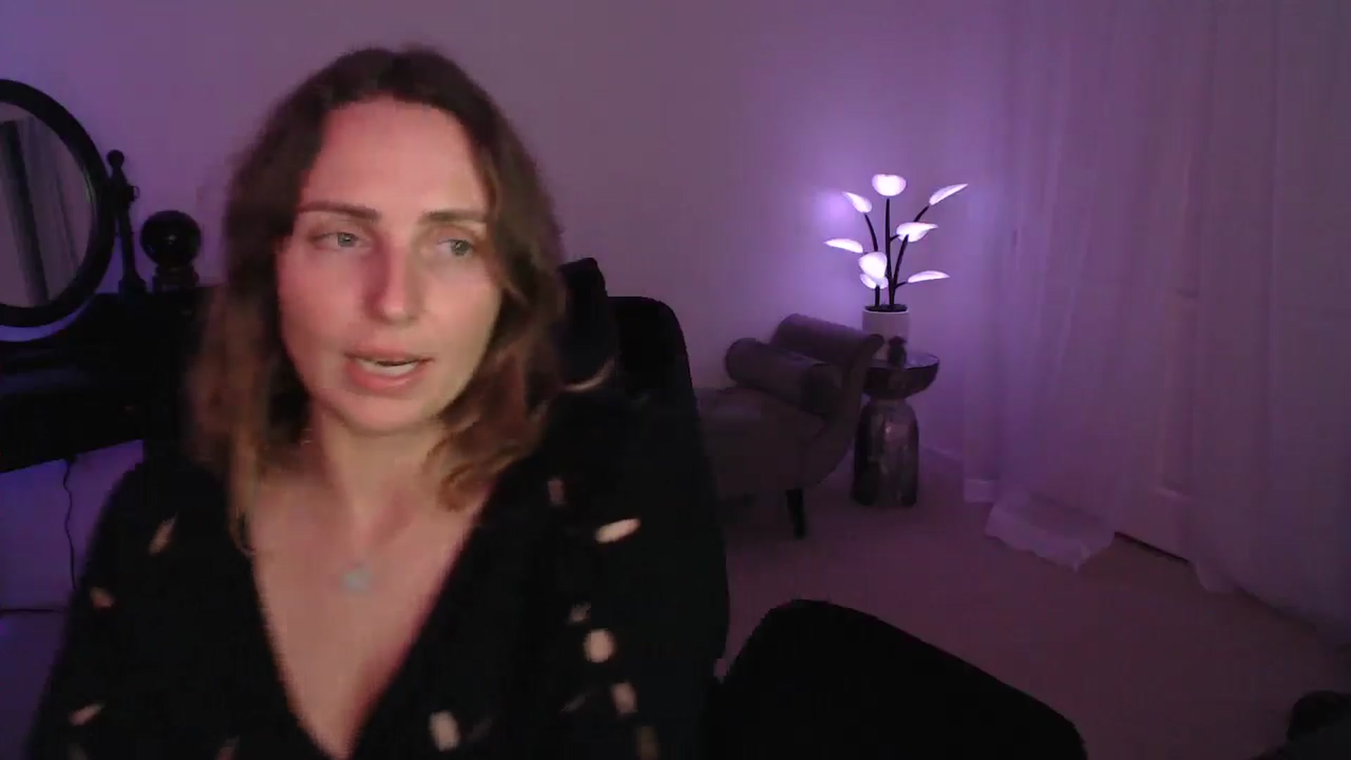 Gallery image thumbnail from WorldofMoody's myfreecams stream on, 04/20/2025, 09:28 image 16 of 20