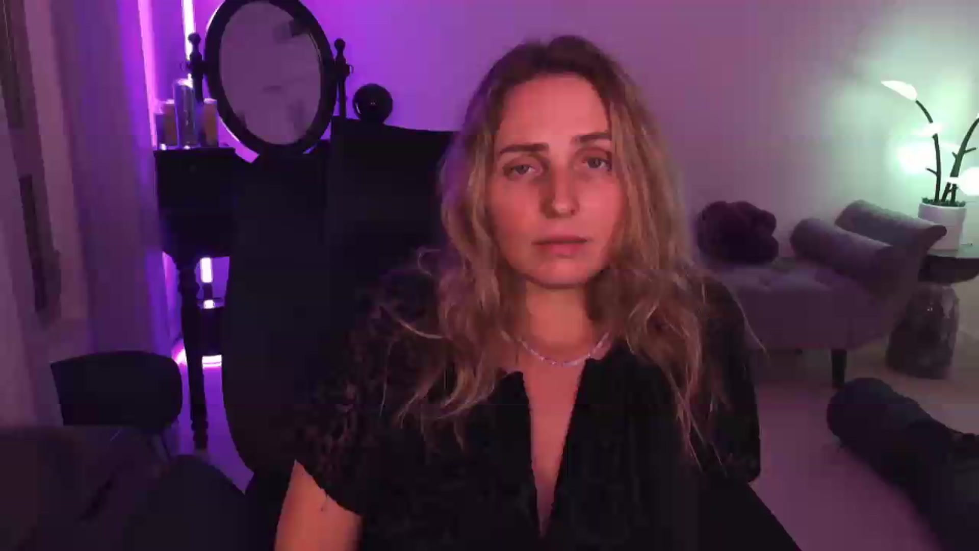 Gallery image thumbnail from WorldofMoody's myfreecams stream on, 05/26/2026, 07:38 image 3 of 20