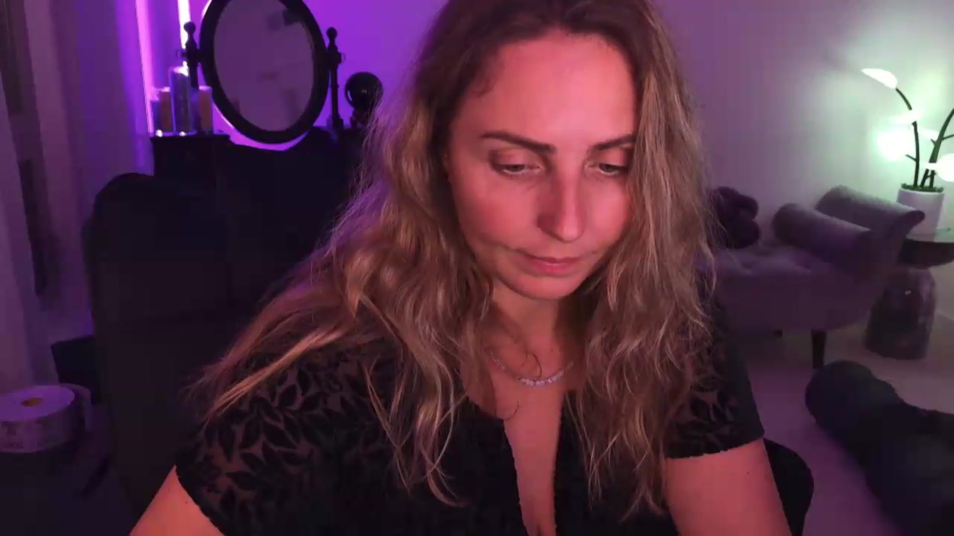 Gallery image thumbnail from WorldofMoody's myfreecams stream on, 05/26/2026, 07:38 image 13 of 20