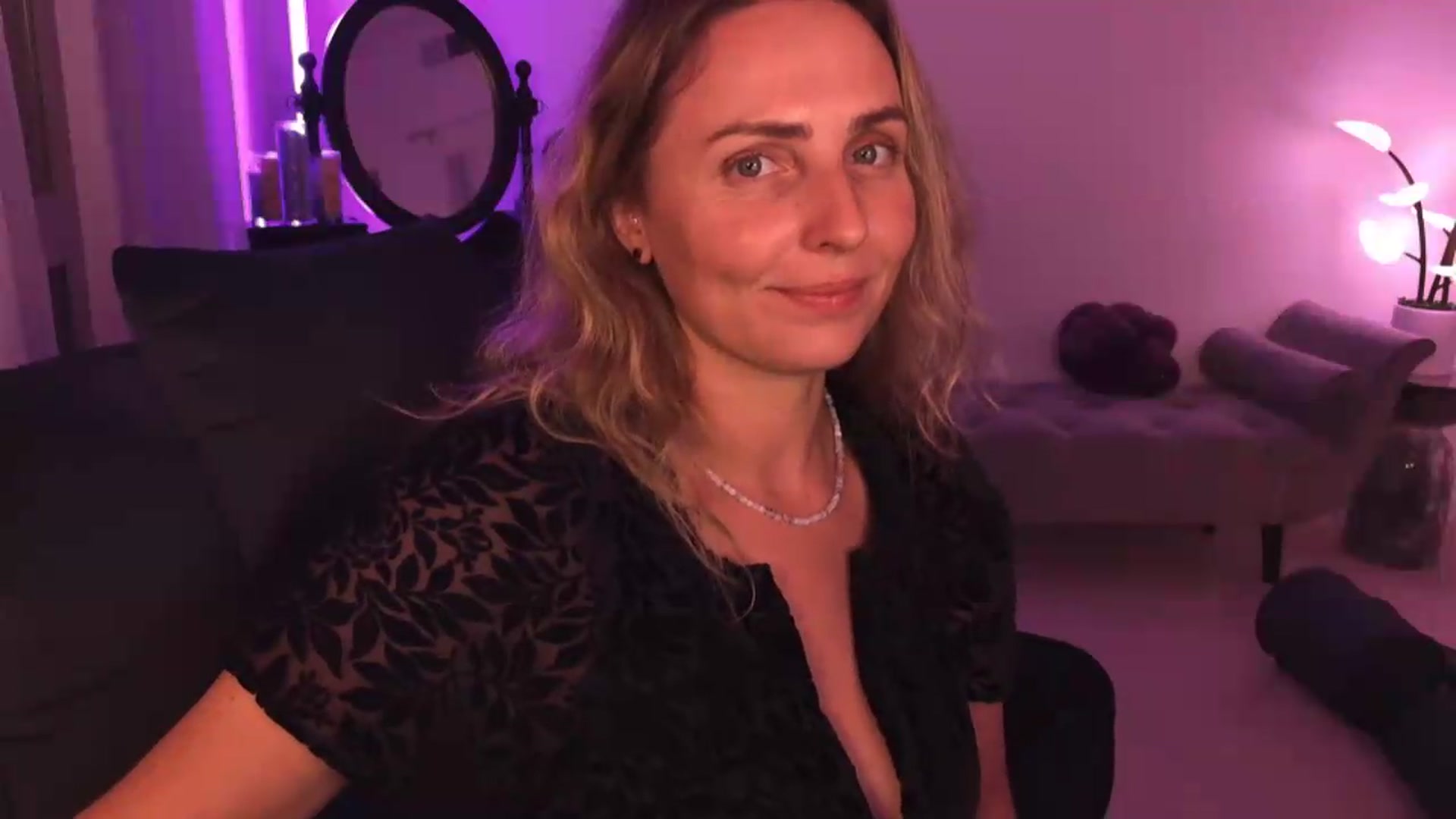 Gallery image thumbnail from WorldofMoody's myfreecams stream on, 05/26/2026, 07:38 image 2 of 20