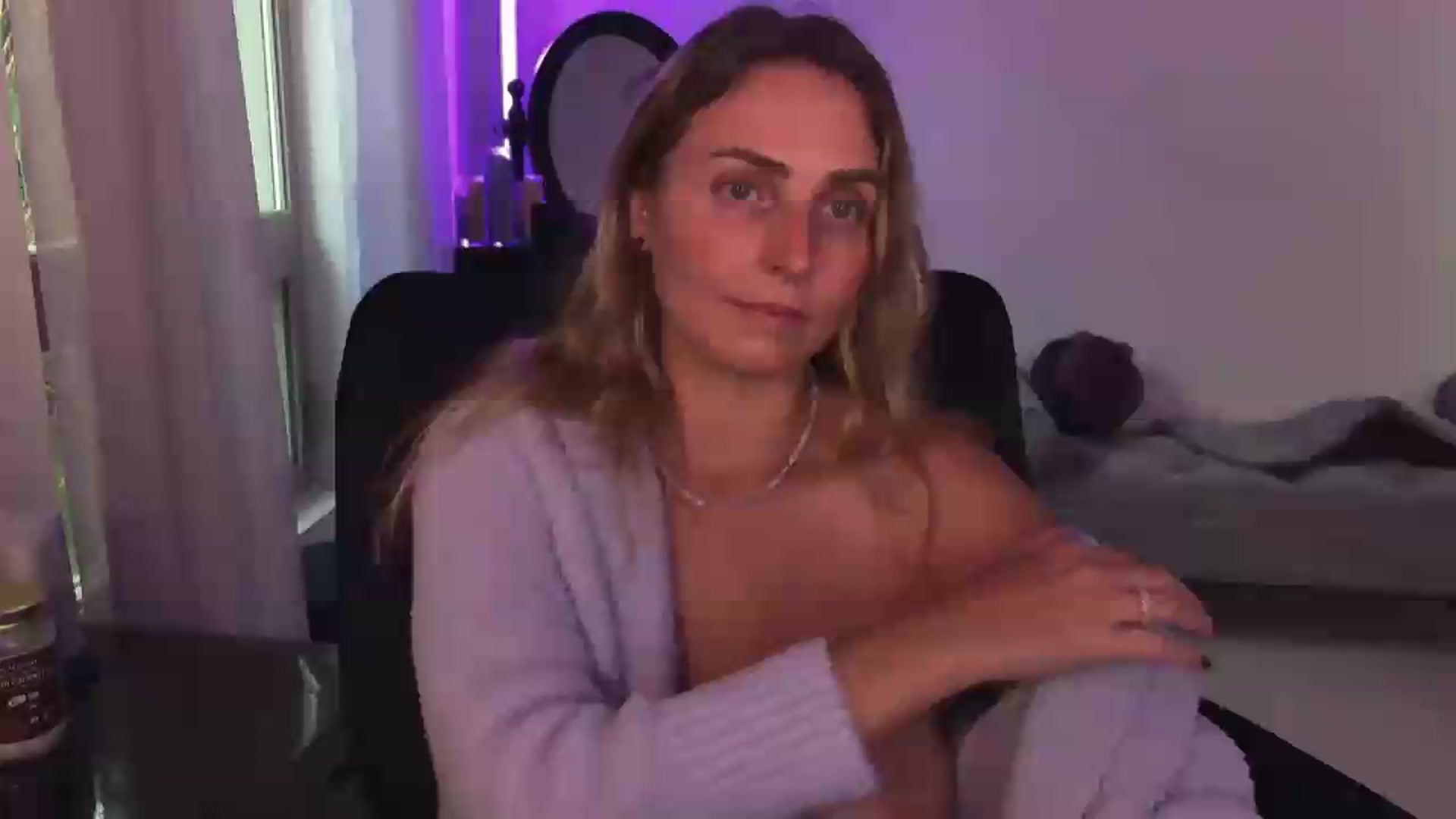 Gallery image thumbnail from WorldofMoody's myfreecams stream on, 05/27/2026, 15:11 image 14 of 20
