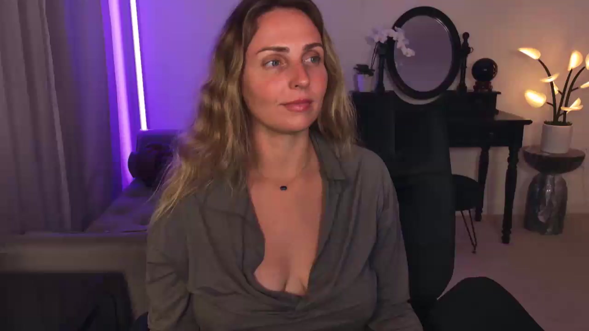 Gallery image thumbnail from WorldofMoody's myfreecams stream on, 06/21/2026, 07:19 image 10 of 20
