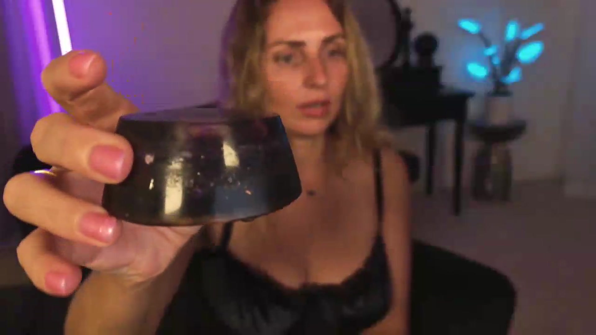 Gallery image thumbnail from WorldofMoody's myfreecams stream on, 06/23/2026, 07:54 image 6 of 20