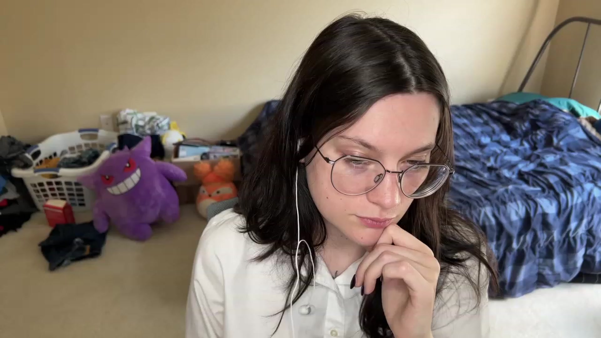 Gallery image thumbnail from WorshipLucina's myfreecams stream on, 08/17/2023, 16:44 image 11 of 20