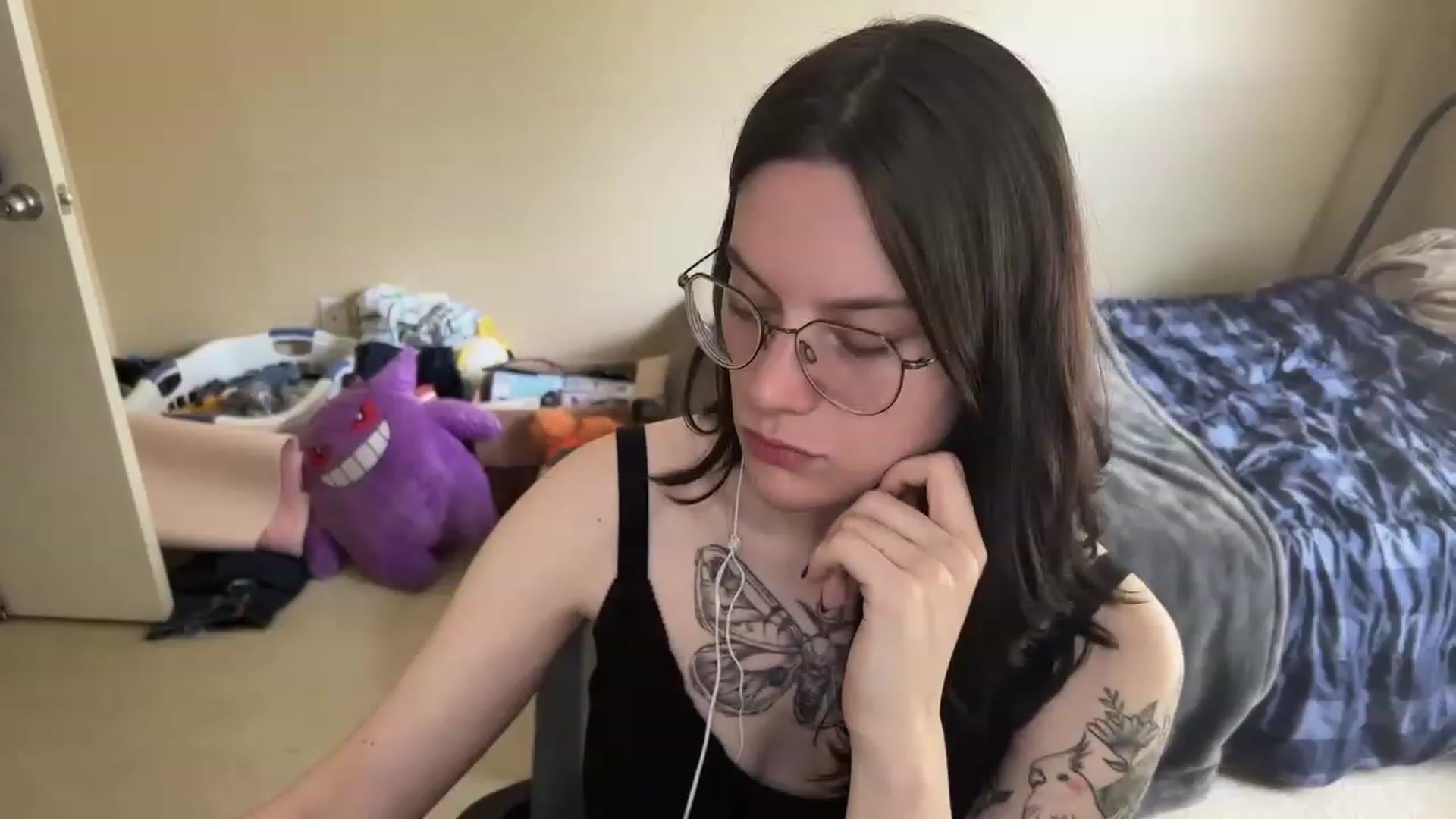 Gallery image thumbnail from WorshipLucina's myfreecams stream on, 08/18/2023, 16:16 image 15 of 20
