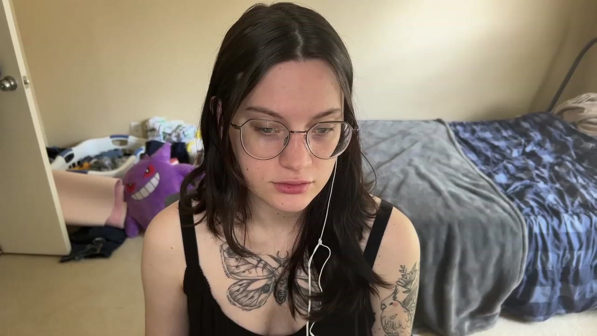 Gallery image thumbnail from WorshipLucina's myfreecams stream on, 08/18/2023, 16:16 image 10 of 20