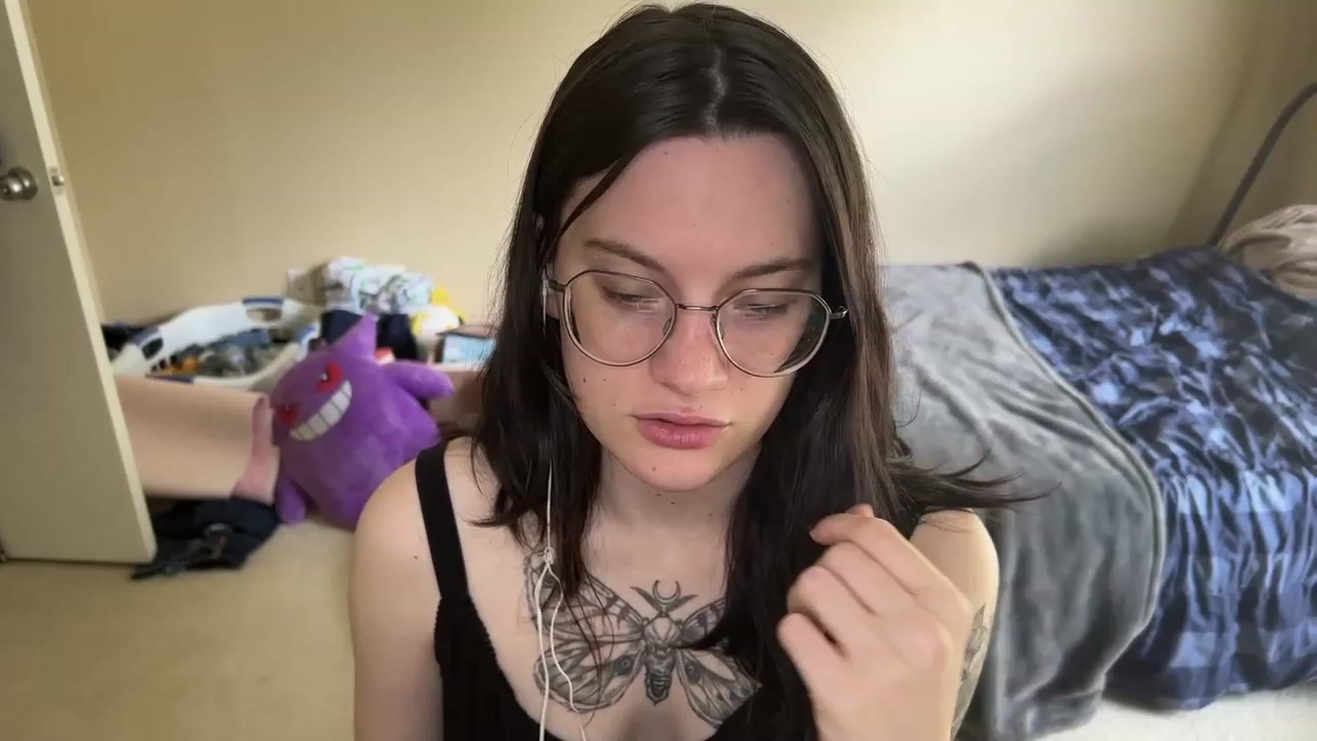 Gallery image thumbnail from WorshipLucina's myfreecams stream on, 08/18/2023, 16:16 image 18 of 20