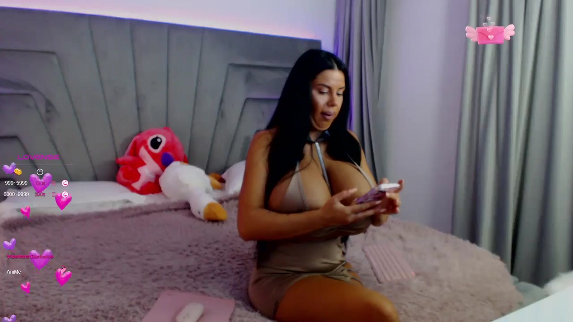 Gallery image thumbnail from WorshipRita69's myfreecams stream on, 09/02/2024, 21:08 image 9 of 20