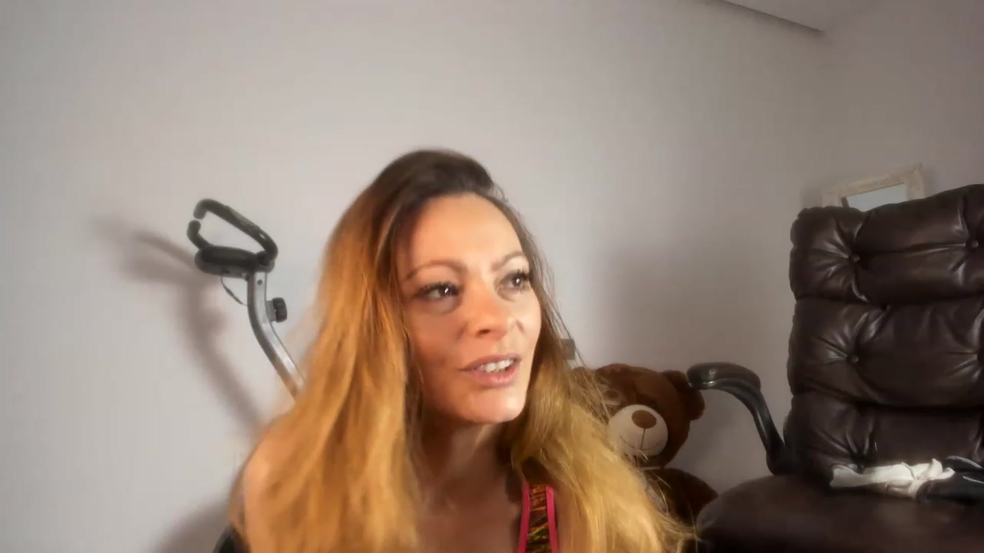 Gallery image thumbnail from WorstAss's myfreecams stream on, 12/20/2022, 07:55 image 2 of 20