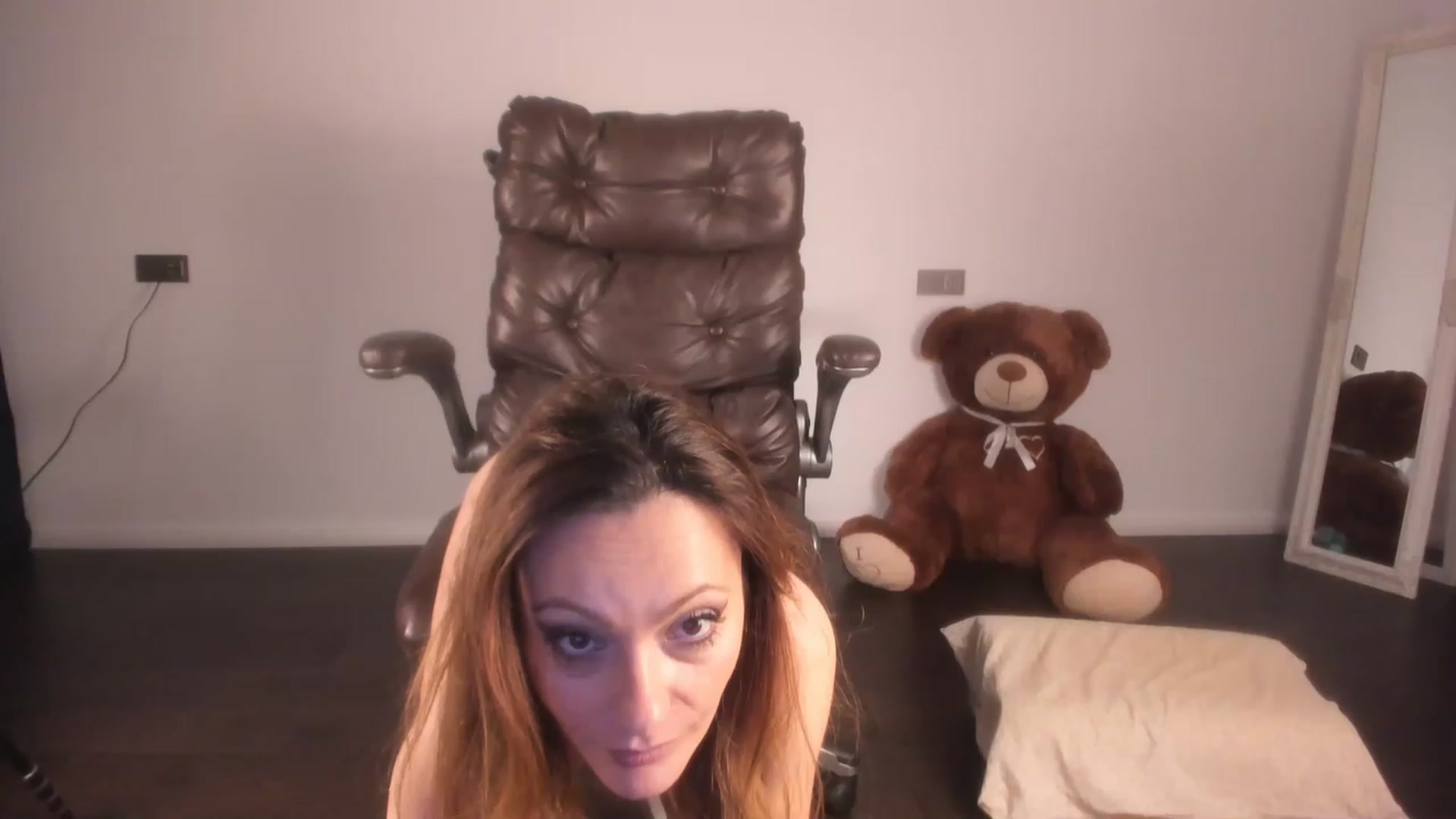 Gallery image thumbnail from WorstAss's myfreecams stream on, 12/21/2022, 11:08 image 6 of 20