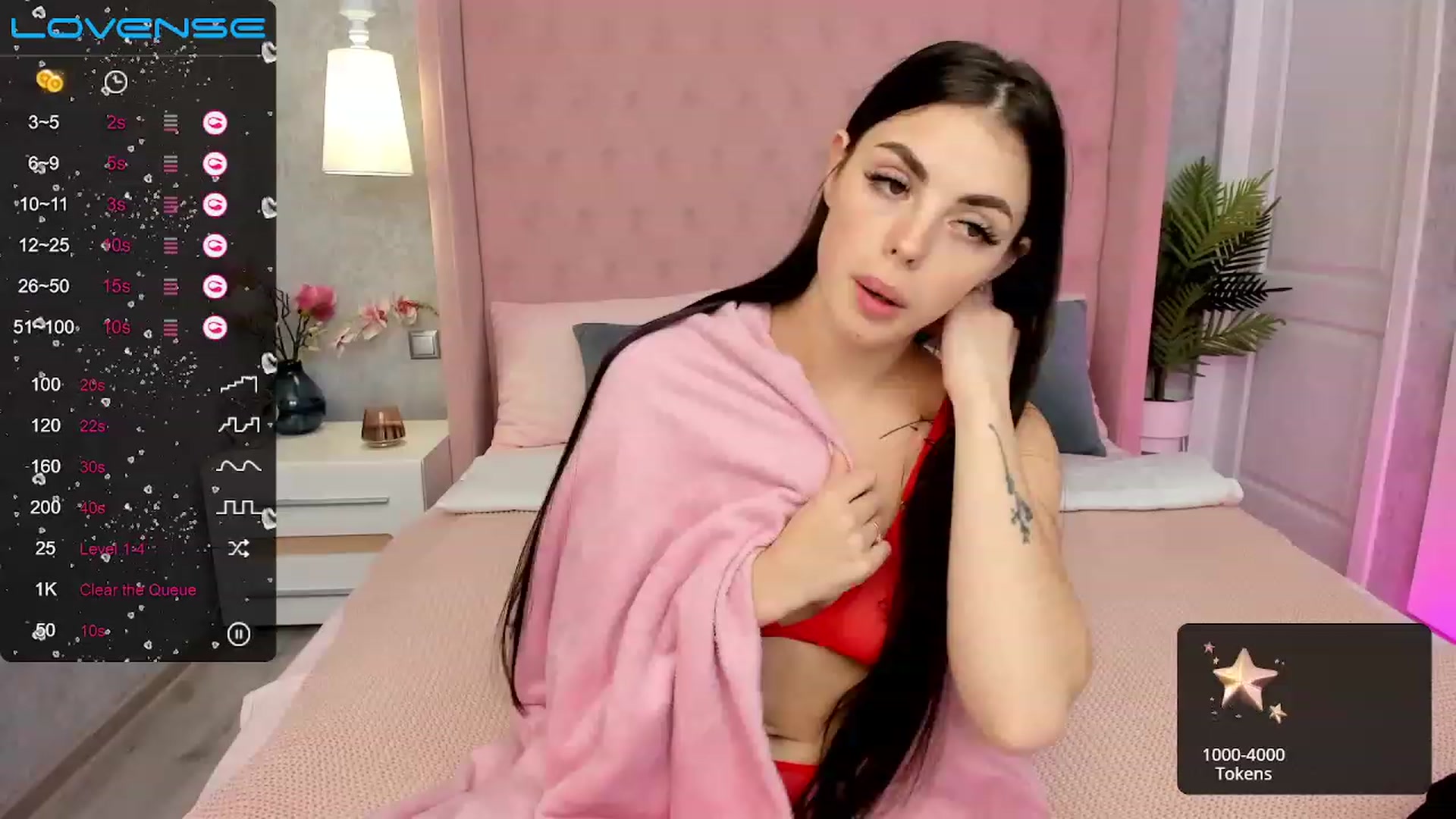 Gallery image thumbnail from WowCandy's myfreecams stream on, 11/21/2022, 24:12 image 5 of 20