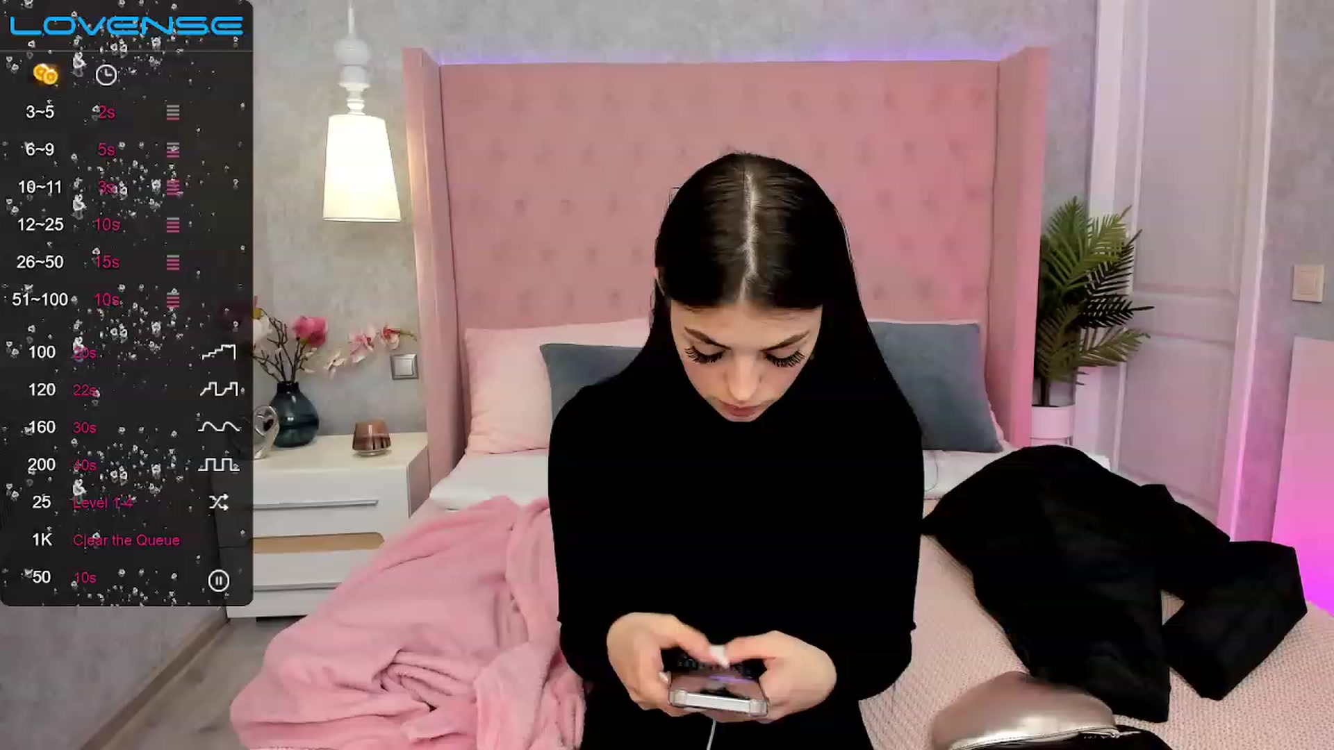 Gallery image thumbnail from WowCandy's myfreecams stream on, 11/21/2022, 10:00 image 17 of 20