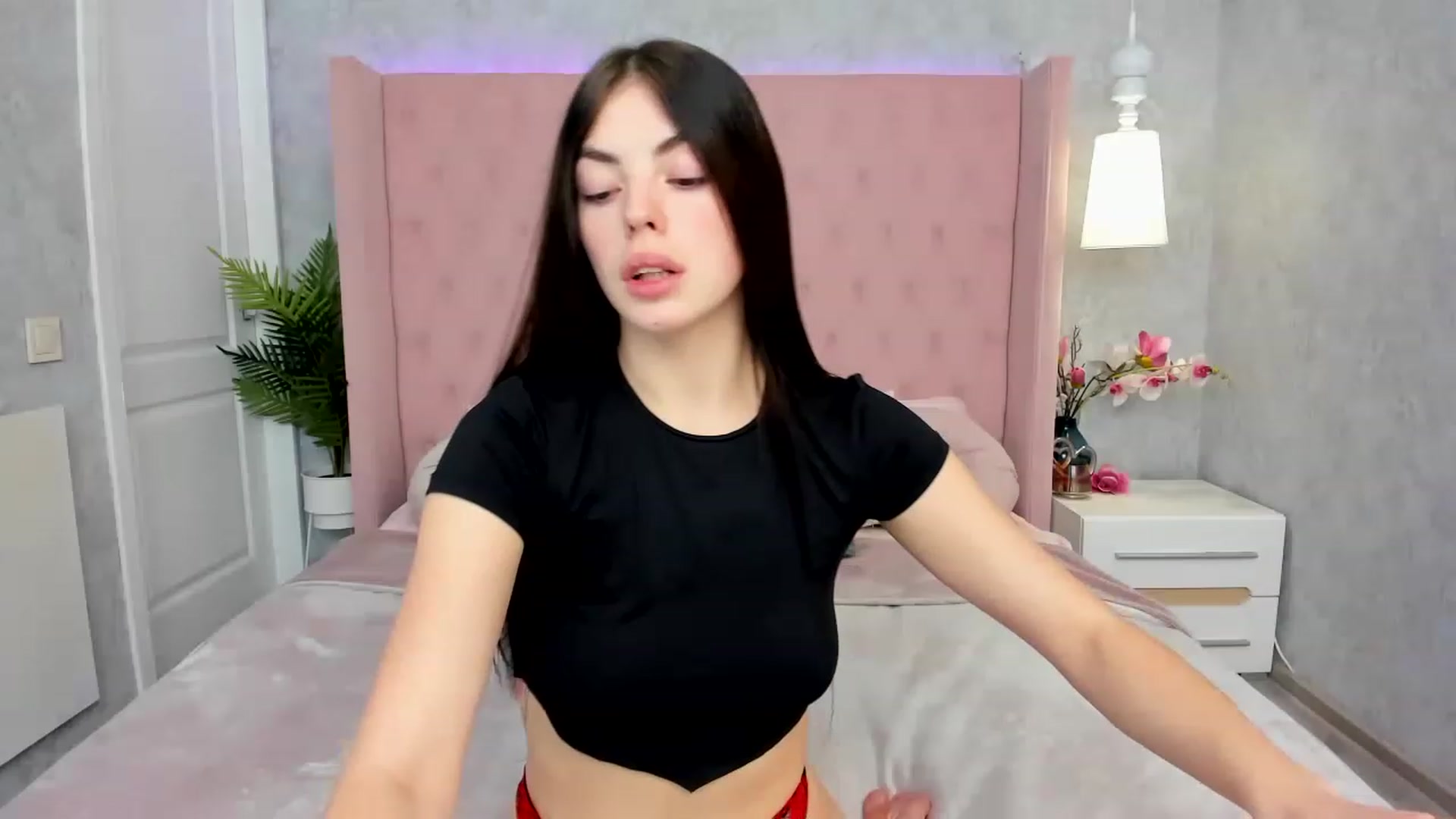 Gallery image thumbnail from WowCandy's myfreecams stream on, 12/11/2022, 15:11 image 17 of 20