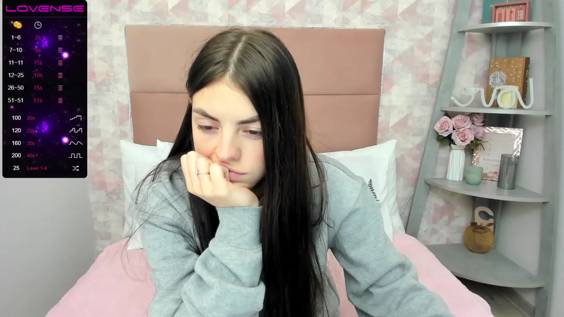 Gallery image thumbnail from WowCandy's myfreecams stream on, 12/12/2022, 06:37 image 8 of 20