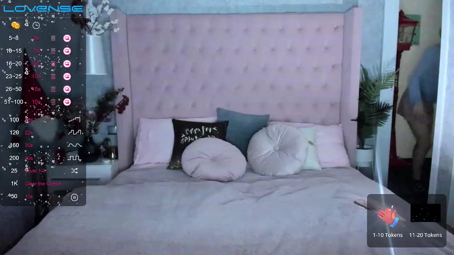 Gallery image thumbnail from WowCandy's myfreecams stream on, 12/16/2022, 02:24 image 13 of 20