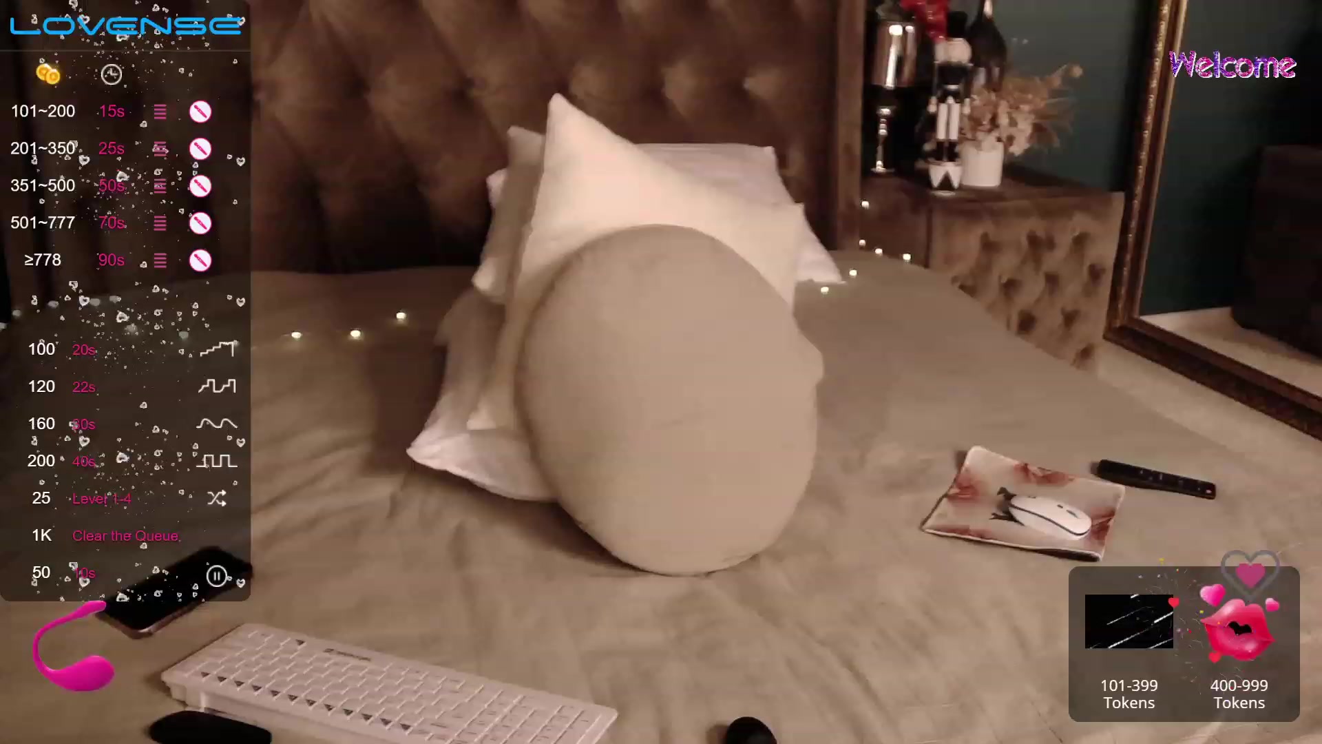 Gallery image thumbnail from WowCandy's myfreecams stream on, 12/18/2022, 20:28 image 16 of 20