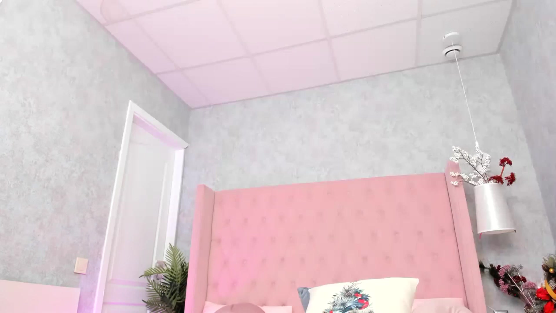 Gallery image thumbnail from WowCandy's myfreecams stream on, 01/05/2023, 19:53 image 4 of 20