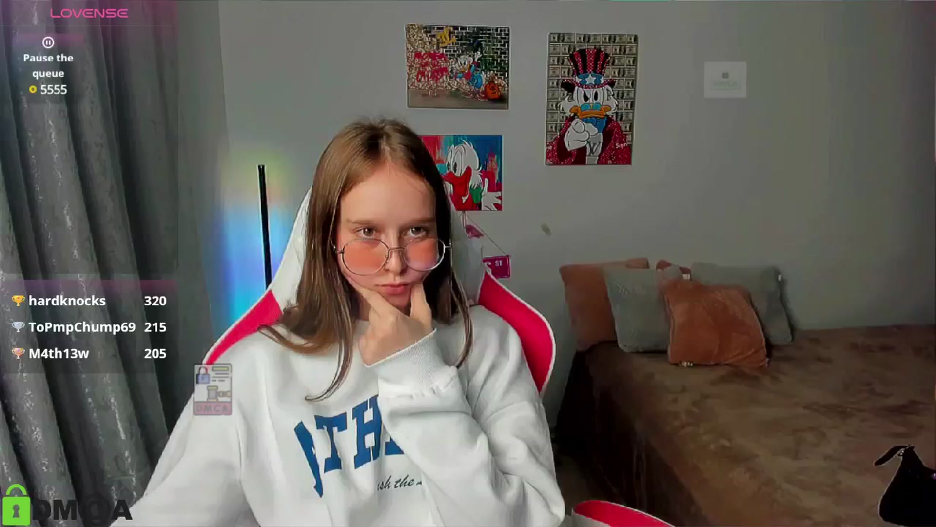 Gallery image thumbnail from WowEmma_'s myfreecams stream on, 01/18/2025, 18:17 image 7 of 20