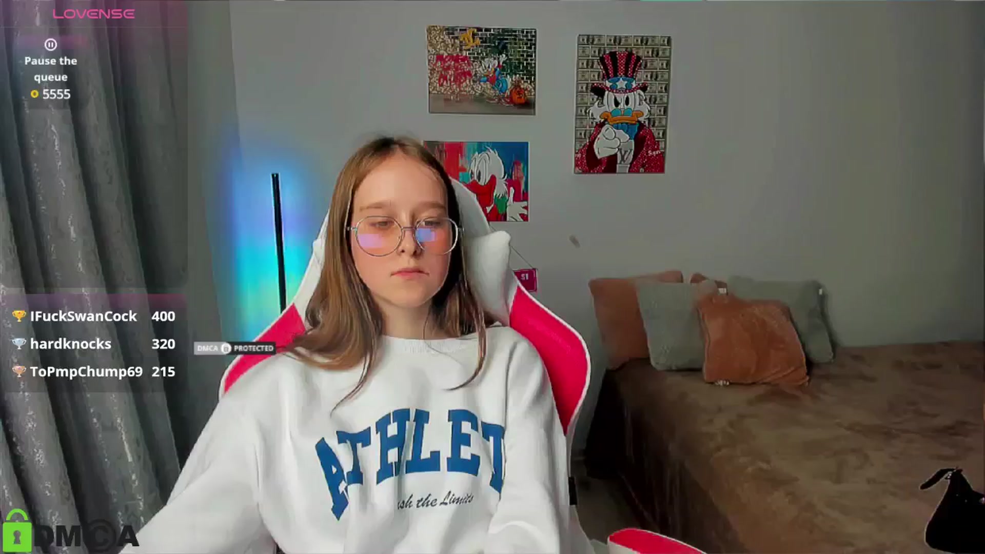 Gallery image thumbnail from WowEmma_'s myfreecams stream on, 01/18/2025, 18:17 image 12 of 20