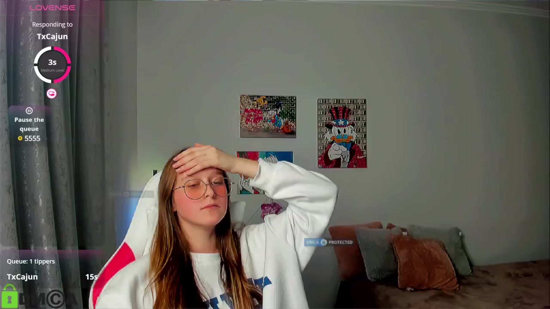 Gallery image thumbnail from WowEmma_'s myfreecams stream on, 01/18/2025, 19:35 image 15 of 20