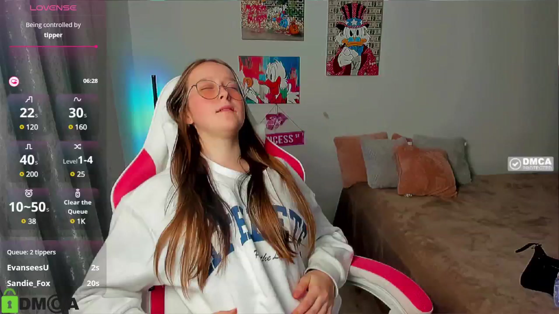 Gallery image thumbnail from WowEmma_'s myfreecams stream on, 01/18/2025, 19:35 image 4 of 20