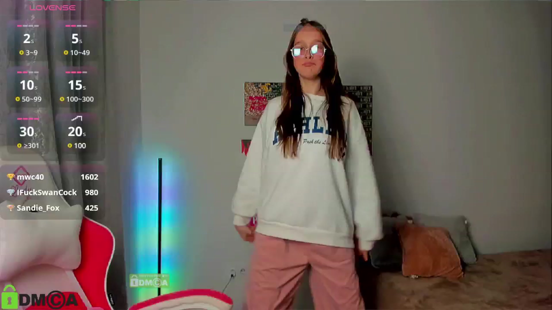 Gallery image thumbnail from WowEmma_'s myfreecams stream on, 01/18/2025, 19:35 image 19 of 20
