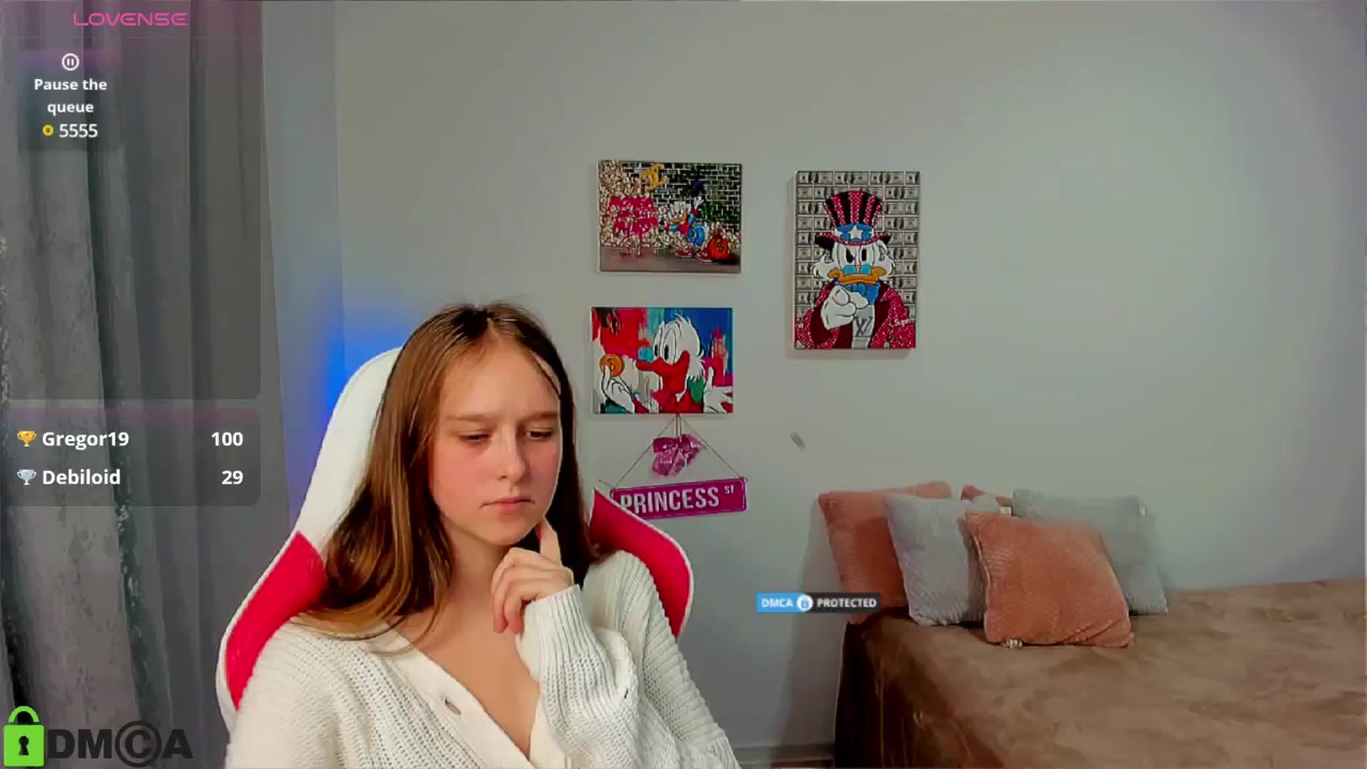 Gallery image thumbnail from WowEmma_'s myfreecams stream on, 01/19/2025, 15:03 image 11 of 20