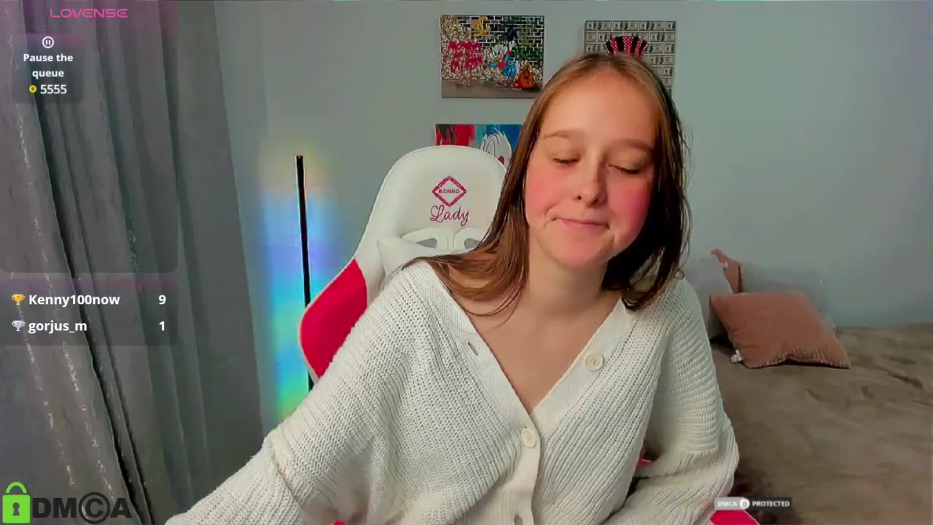 Gallery image thumbnail from WowEmma_'s myfreecams stream on, 01/20/2025, 09:06 image 17 of 20