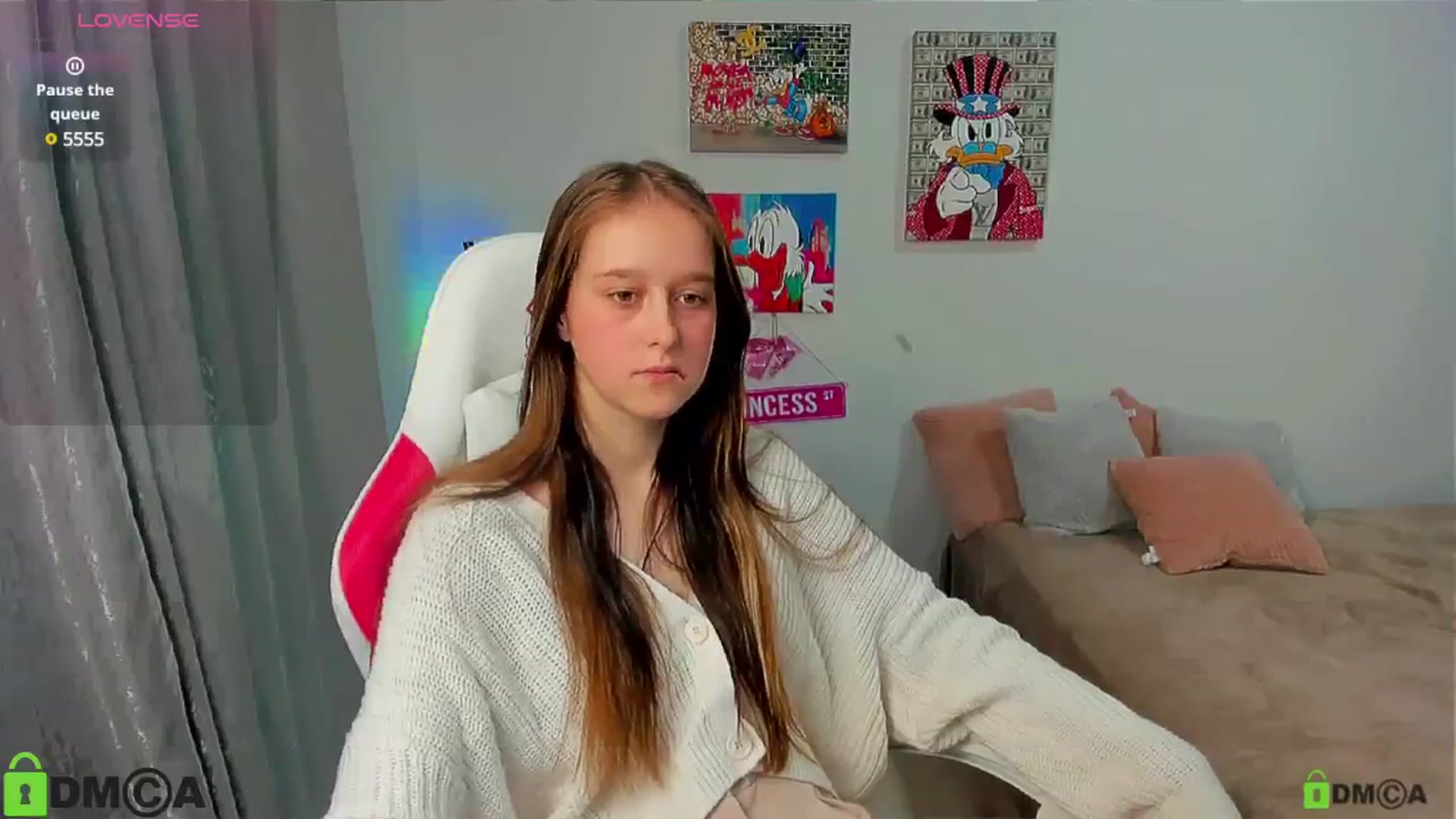 Gallery image thumbnail from WowEmma_'s myfreecams stream on, 01/20/2025, 09:06 image 10 of 20