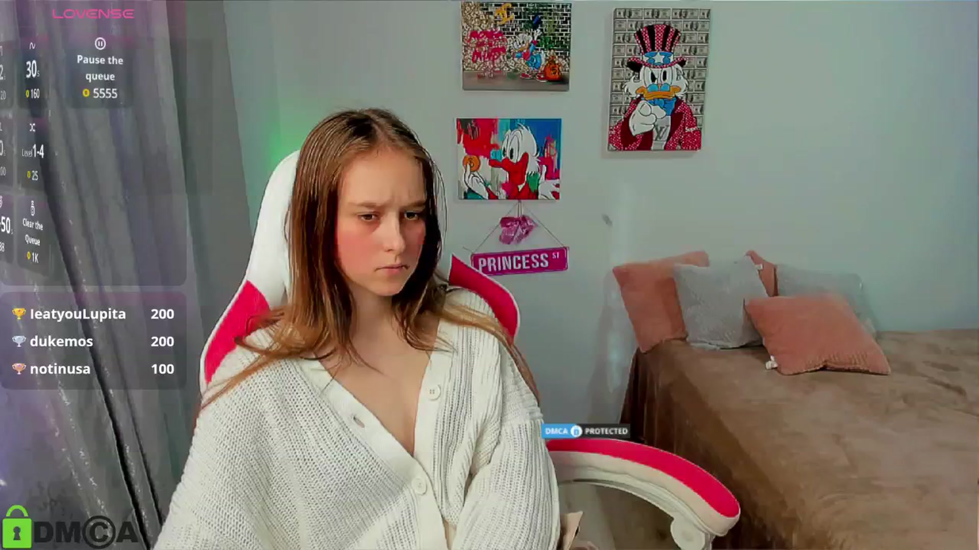 Gallery image thumbnail from WowEmma_'s myfreecams stream on, 01/20/2025, 10:38 image 14 of 20