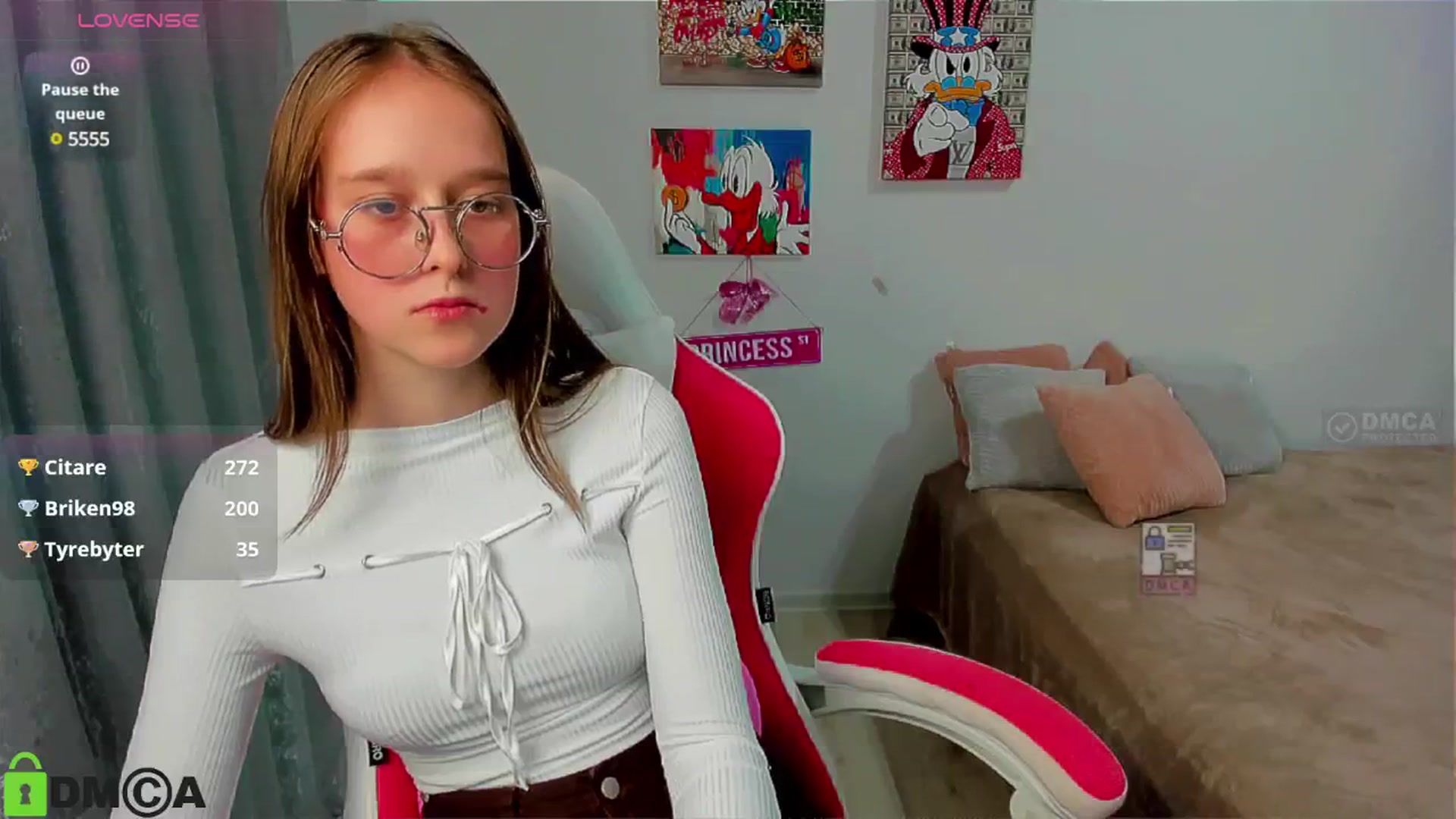 Gallery image thumbnail from WowEmma_'s myfreecams stream on, 01/21/2025, 16:10 image 12 of 20