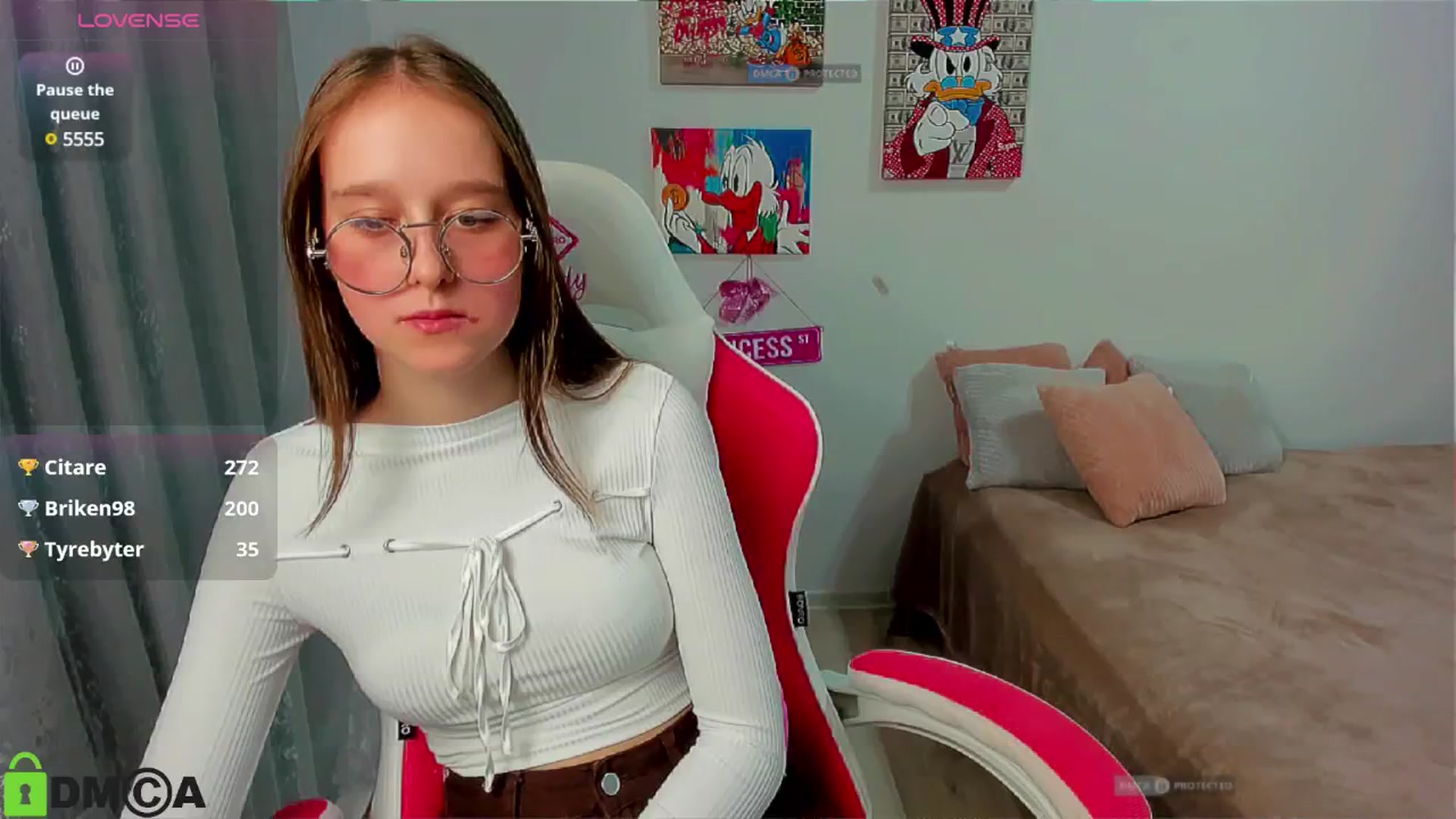 Gallery image thumbnail from WowEmma_'s myfreecams stream on, 01/21/2025, 16:10 image 9 of 20