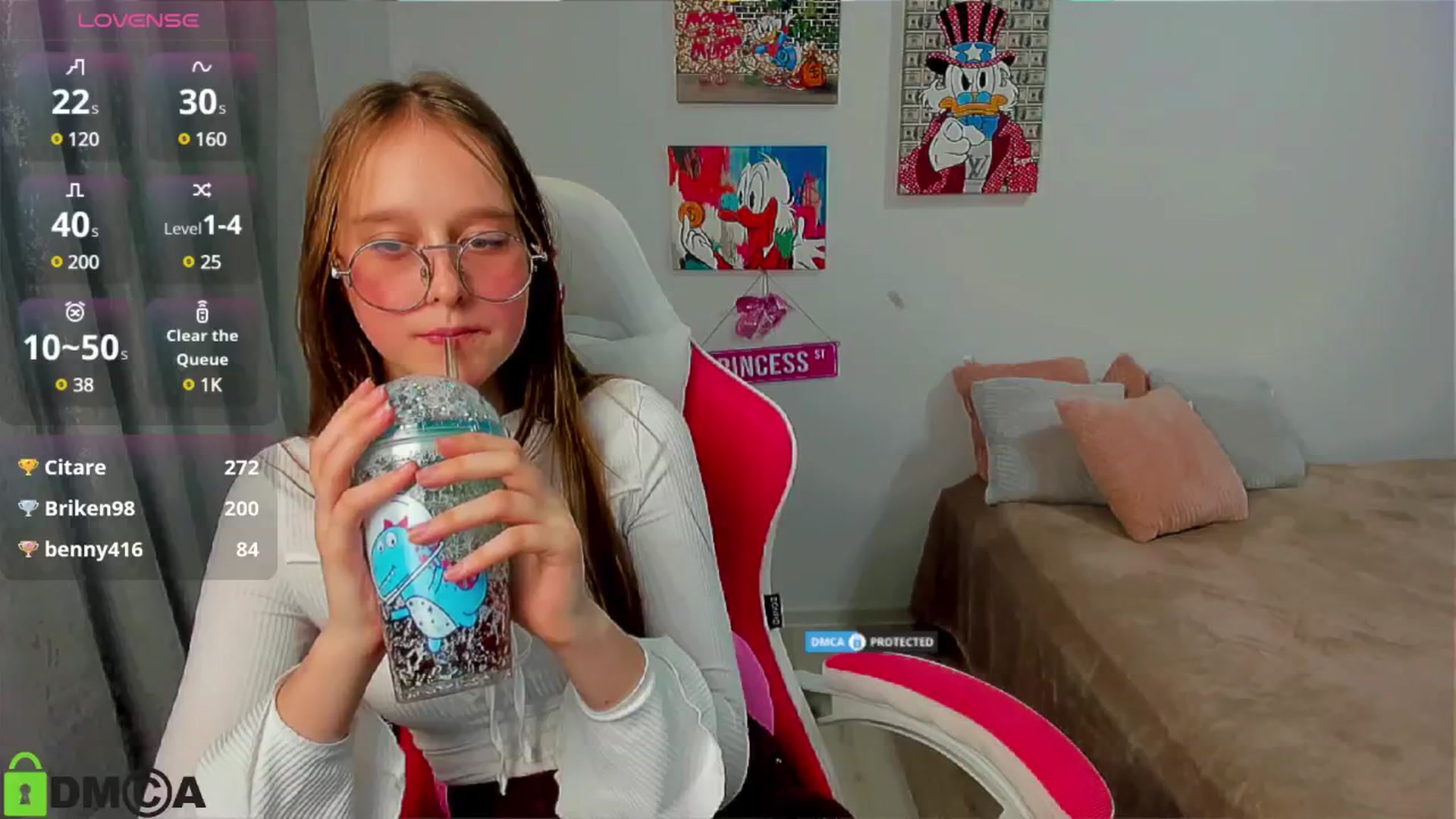 Gallery image thumbnail from WowEmma_'s myfreecams stream on, 01/21/2025, 19:32 image 12 of 20