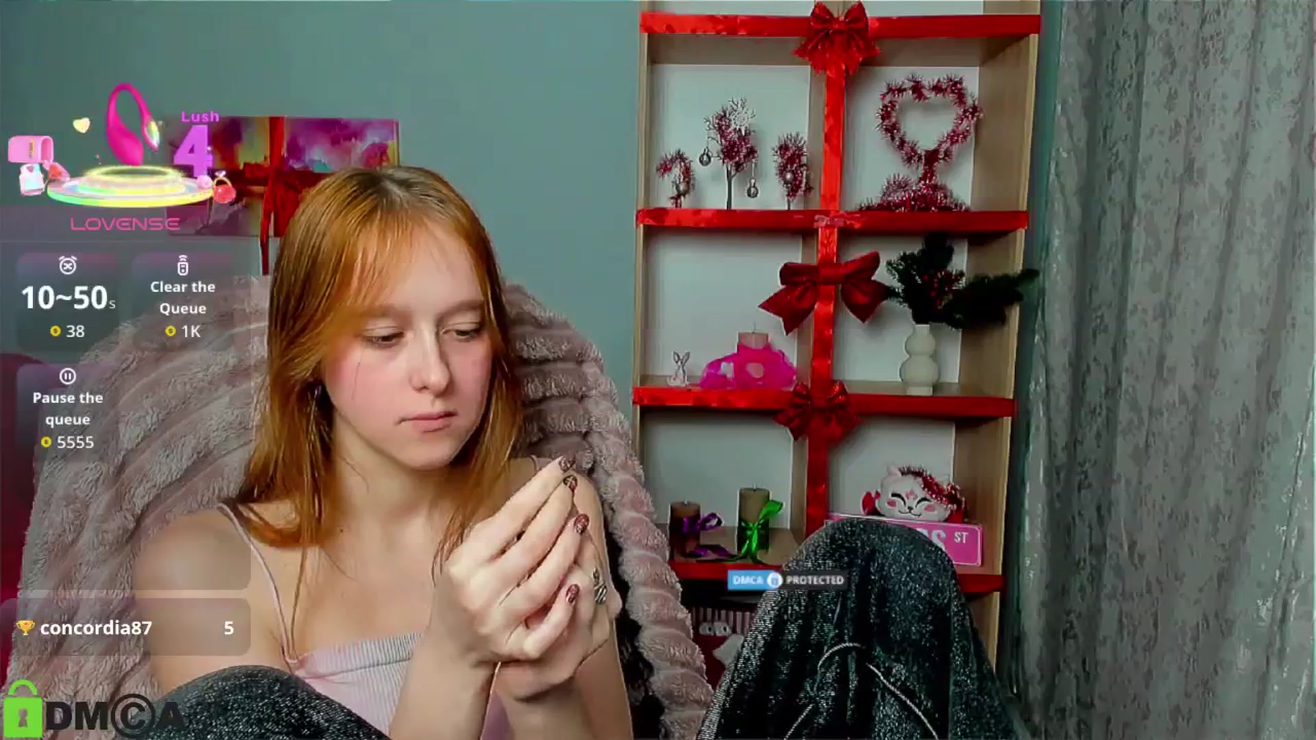 Gallery image thumbnail from WowEmma_'s myfreecams stream on, 12/08/2025, 15:27 image 8 of 20