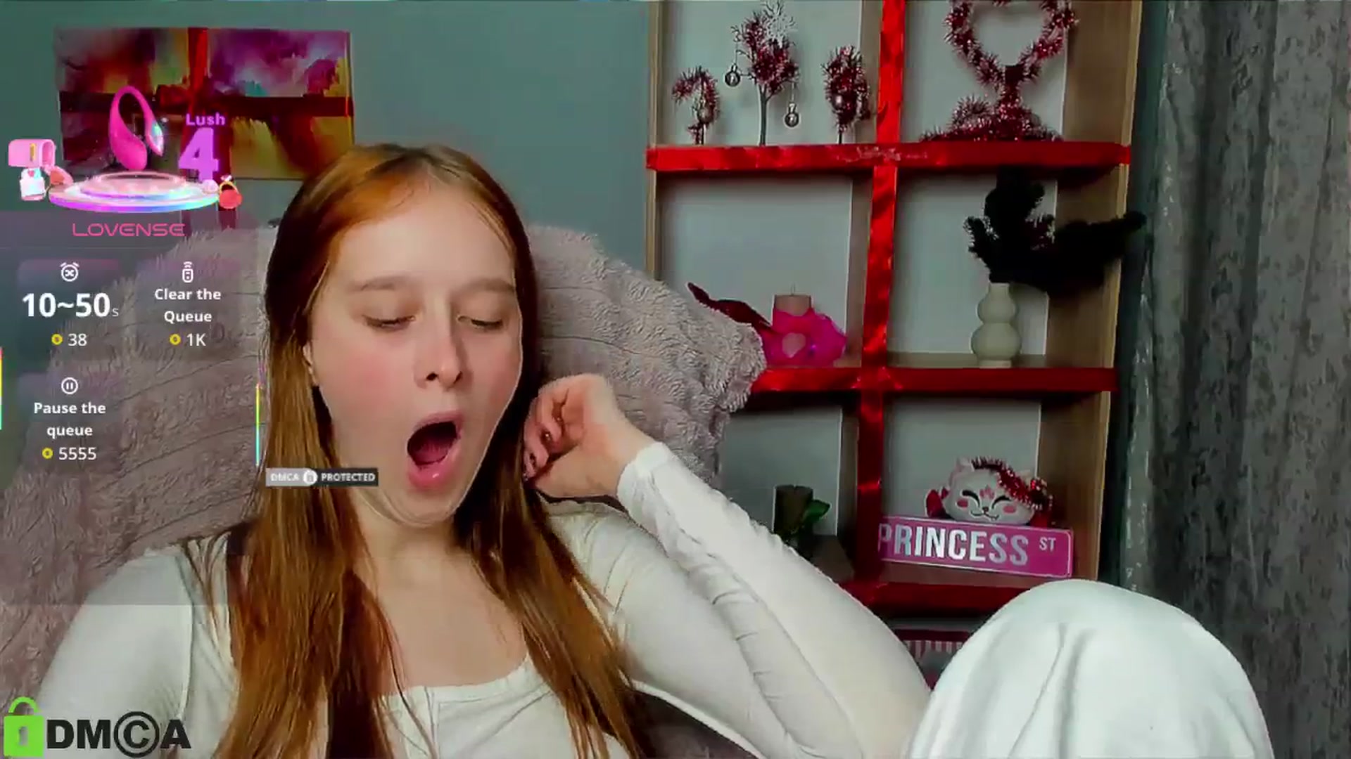 Gallery image thumbnail from WowEmma_'s myfreecams stream on, 12/10/2025, 15:46 image 5 of 20