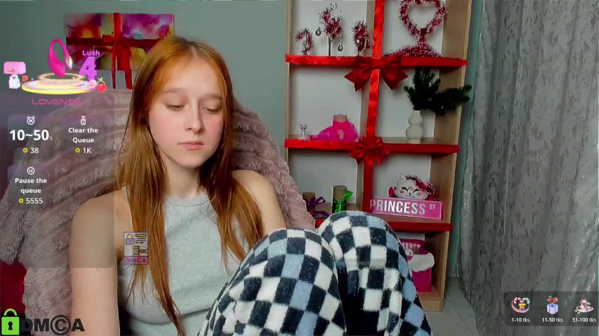 Gallery image thumbnail from WowEmma_'s myfreecams stream on, 12/11/2025, 15:32 image 7 of 20