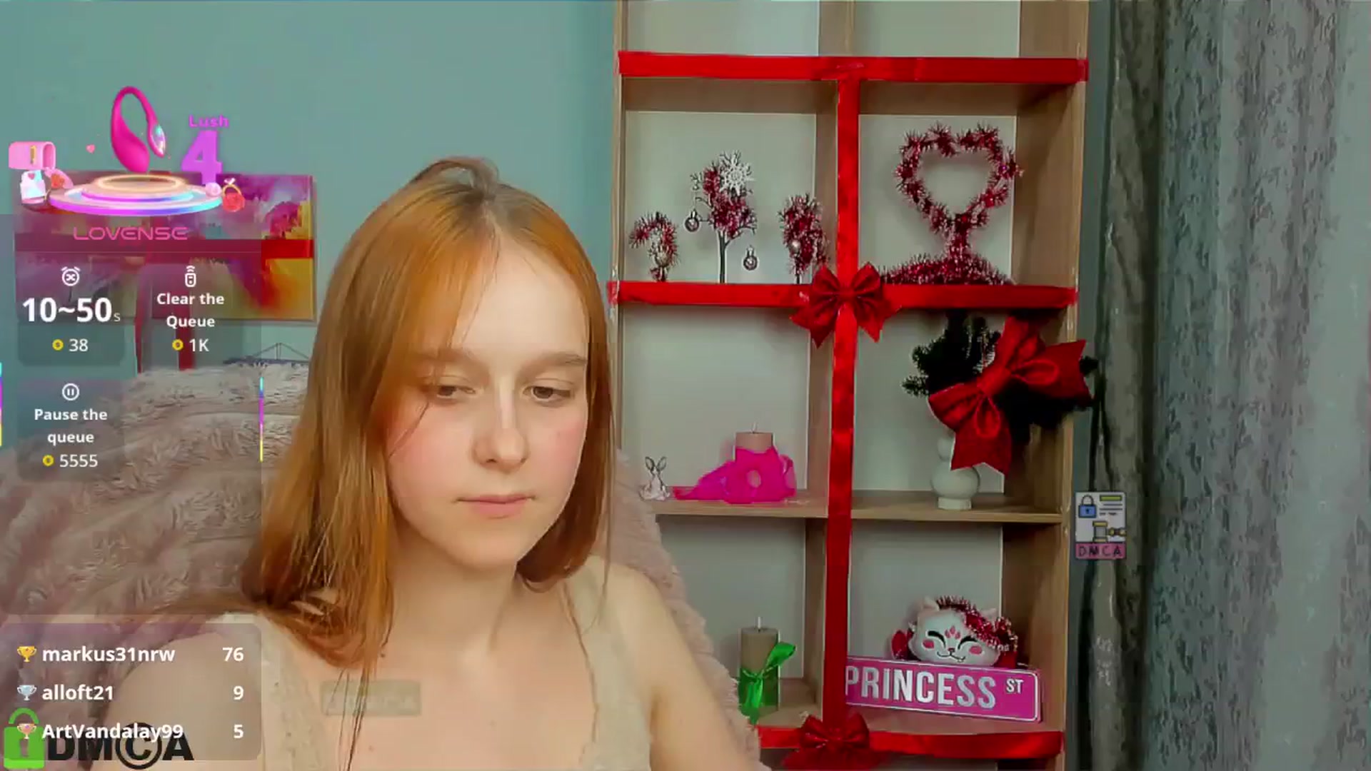 Gallery image thumbnail from WowEmma_'s myfreecams stream on, 12/14/2025, 20:49 image 14 of 20