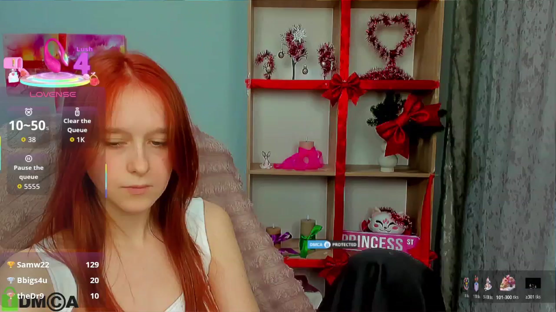 Gallery image thumbnail from WowEmma_'s myfreecams stream on, 12/17/2025, 16:00 image 17 of 20