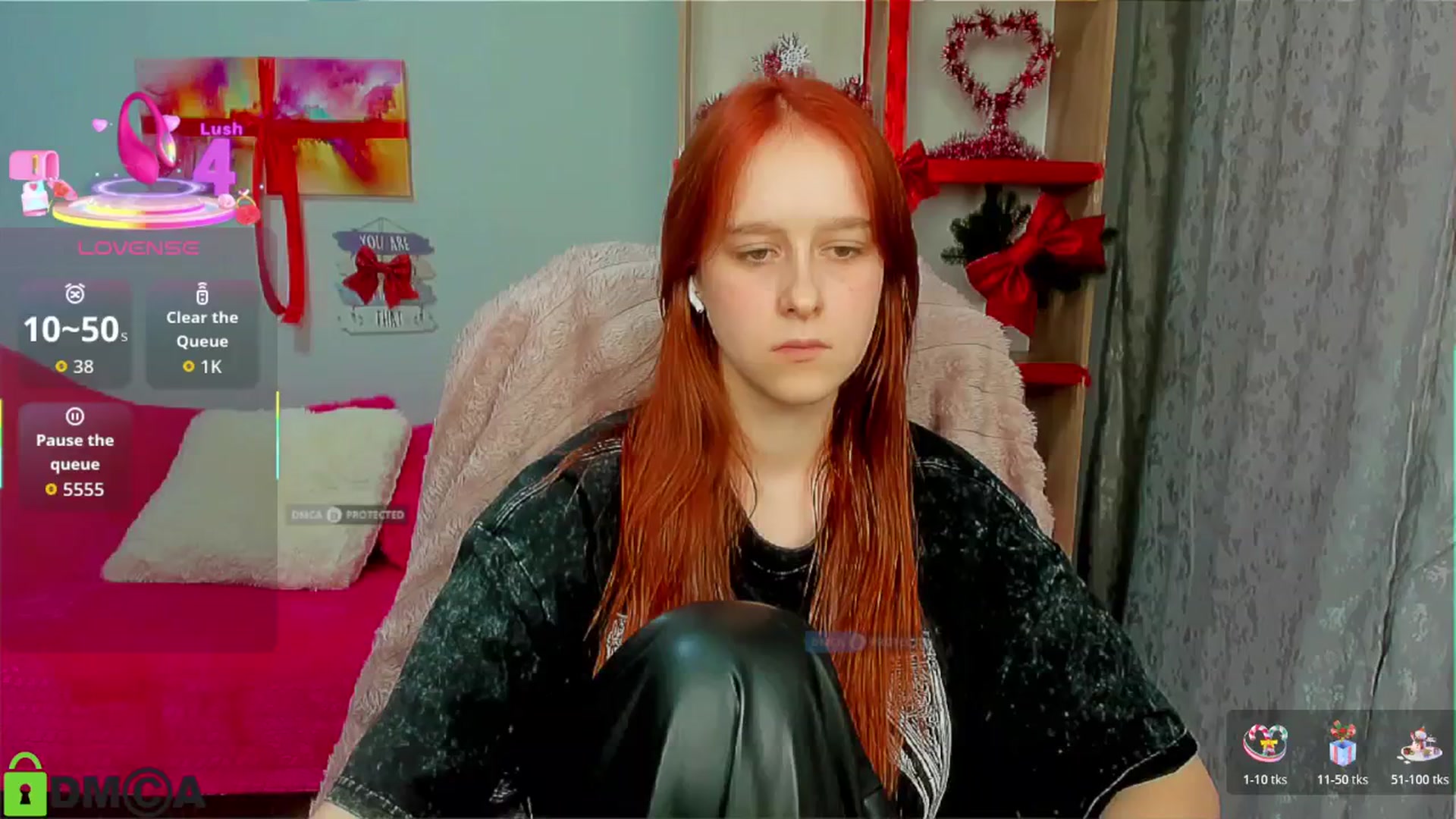 Gallery image thumbnail from WowEmma_'s myfreecams stream on, 12/20/2025, 14:07 image 14 of 20