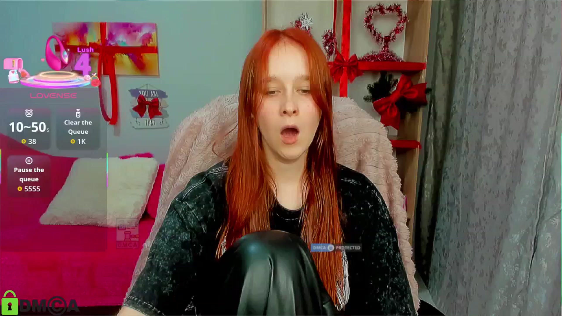 Gallery image thumbnail from WowEmma_'s myfreecams stream on, 12/20/2025, 14:07 image 13 of 20