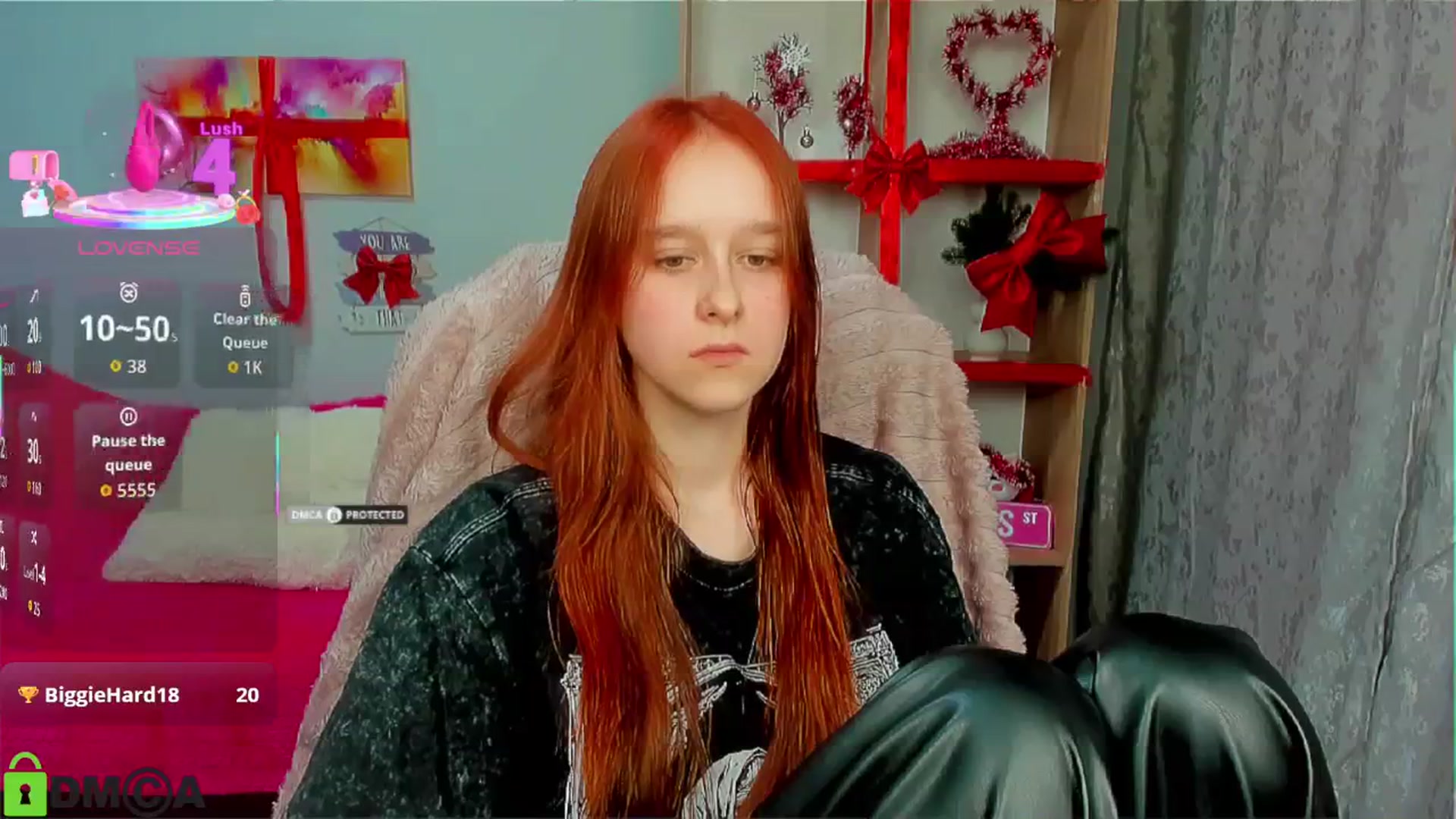 Gallery image thumbnail from WowEmma_'s myfreecams stream on, 12/20/2025, 14:07 image 19 of 20