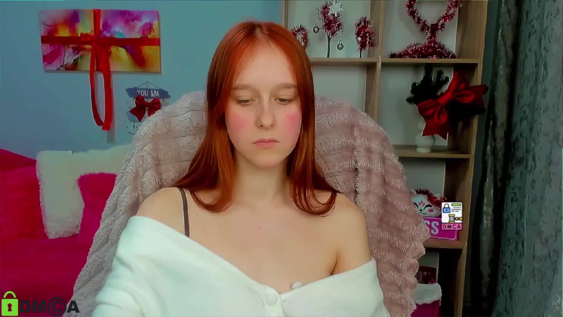 Gallery image thumbnail from WowEmma_'s myfreecams stream on, 12/29/2025, 17:24 image 10 of 20